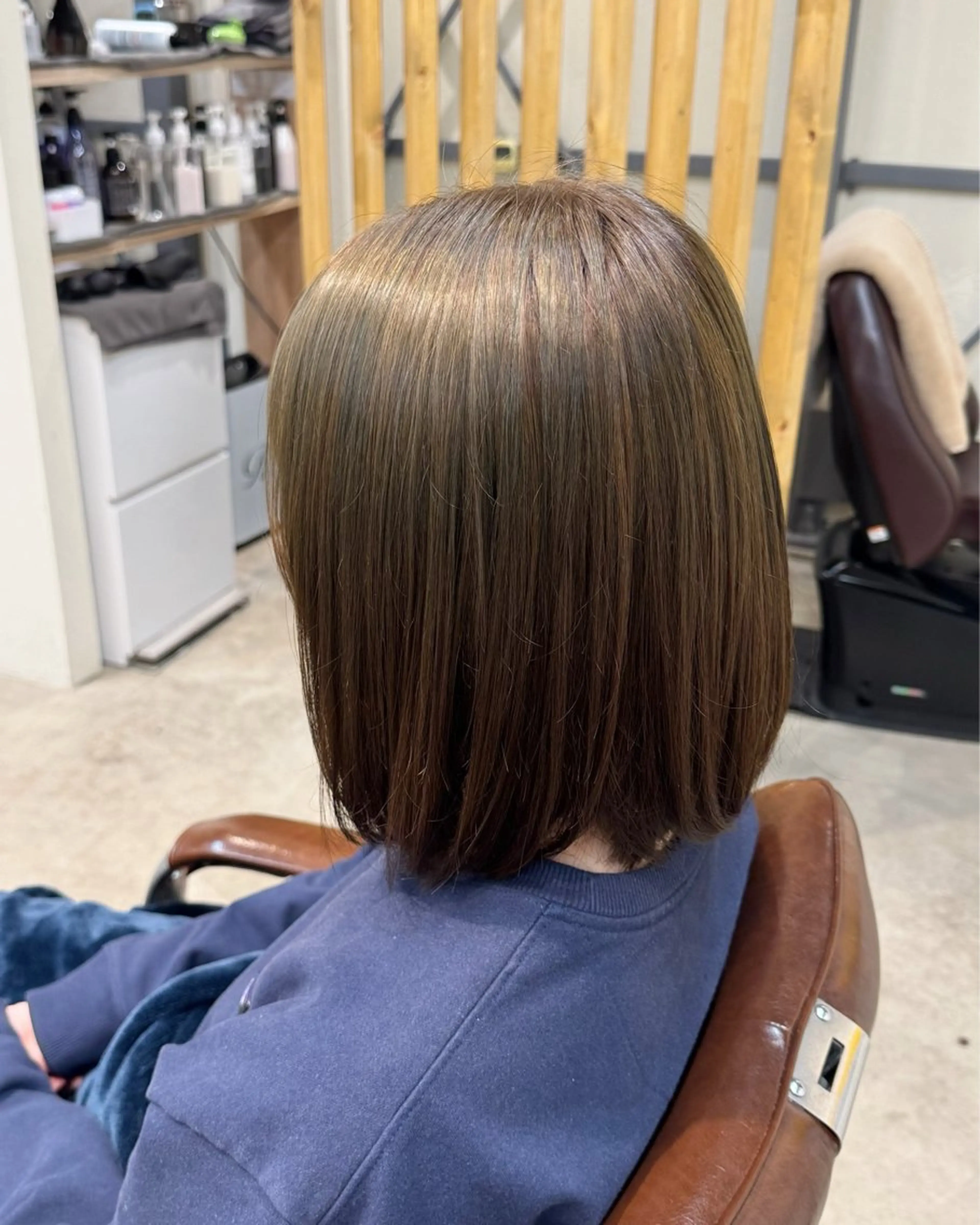 カラー 透明感カラー オリーブカラー 酒井 那乃羽のヘアスタイル