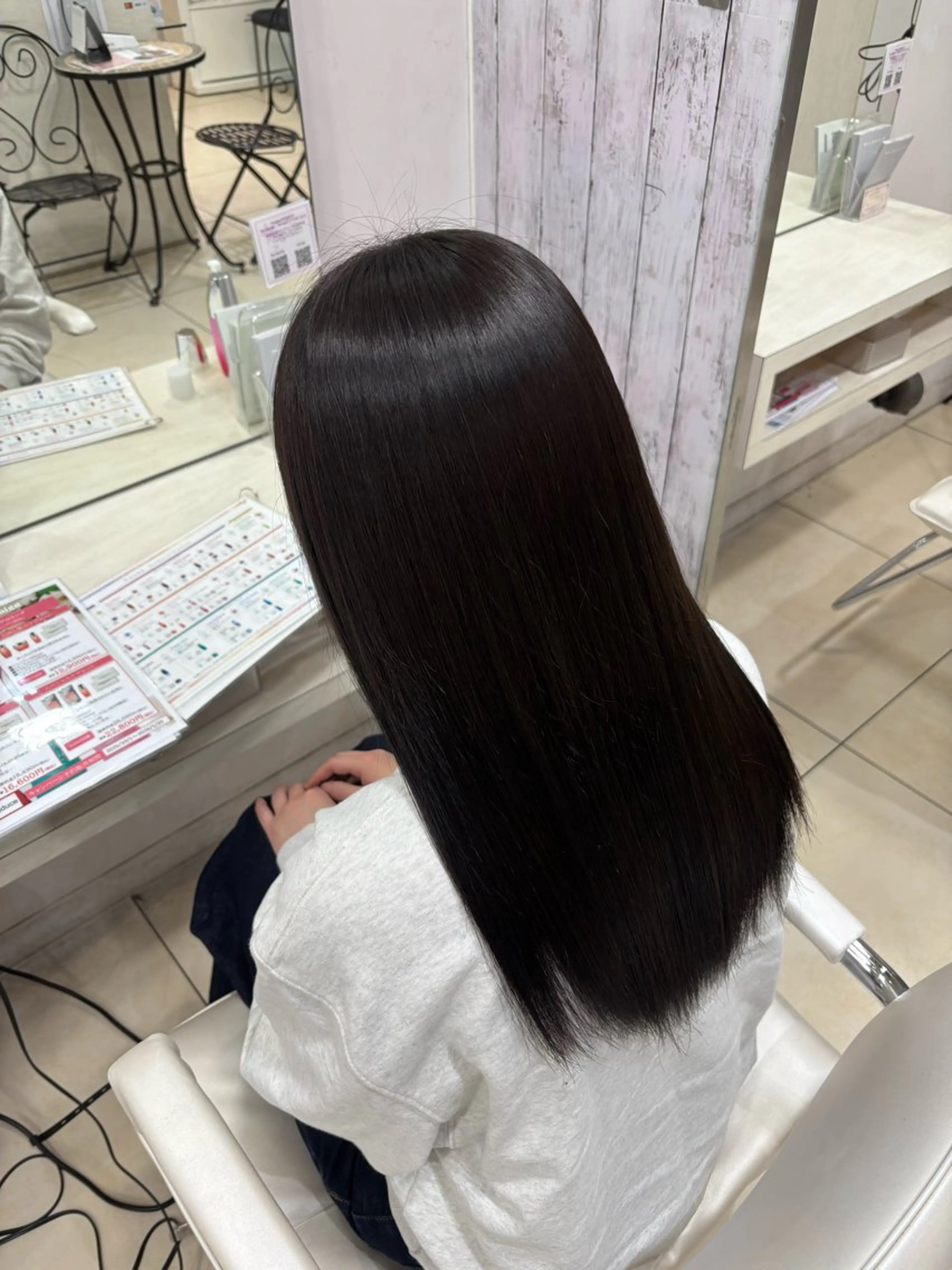 ロング 🌸暖色髪質改善 MEI🌸のヘアスタイル