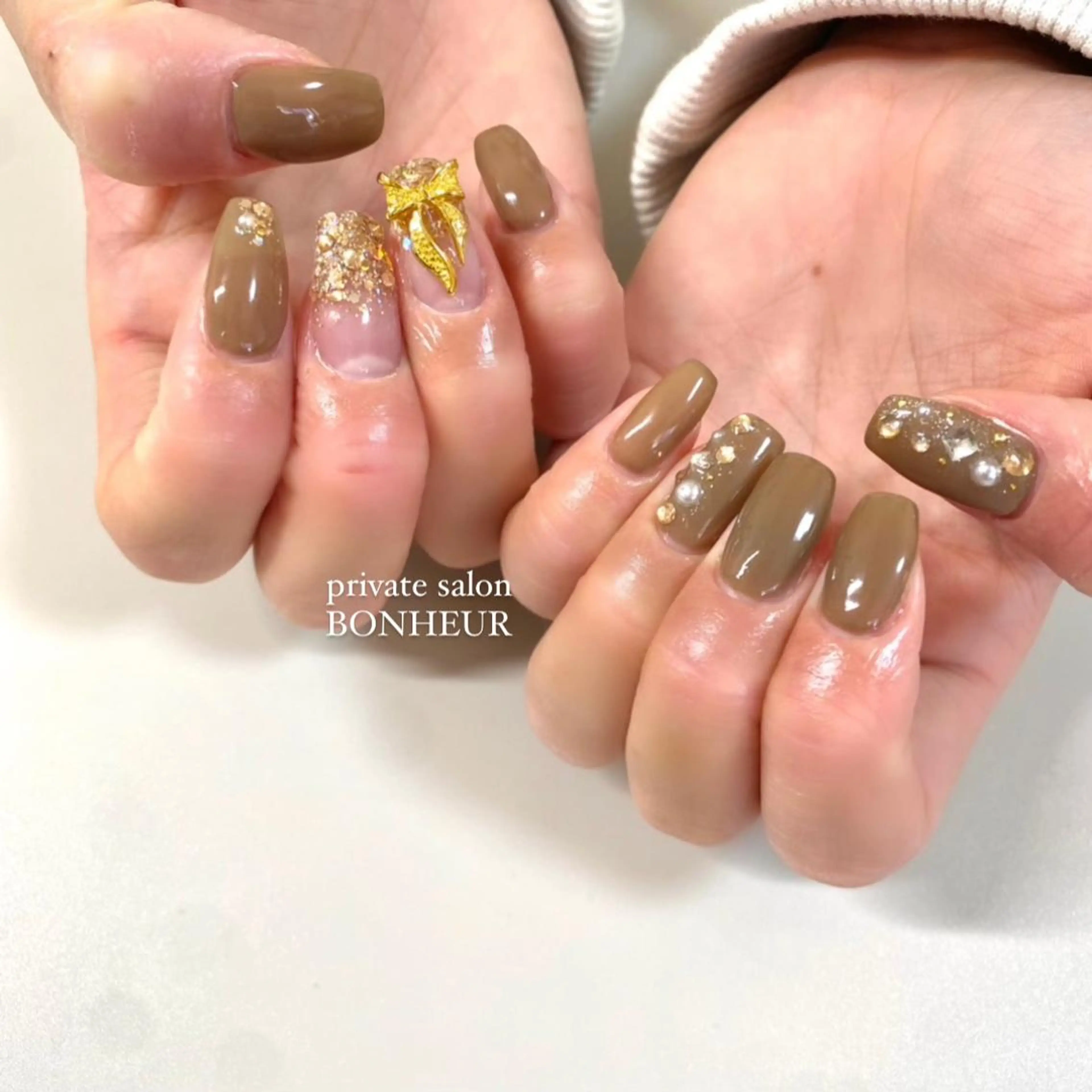 ネイル ハンドネイル BONHEUR Annaのネイルデザイン