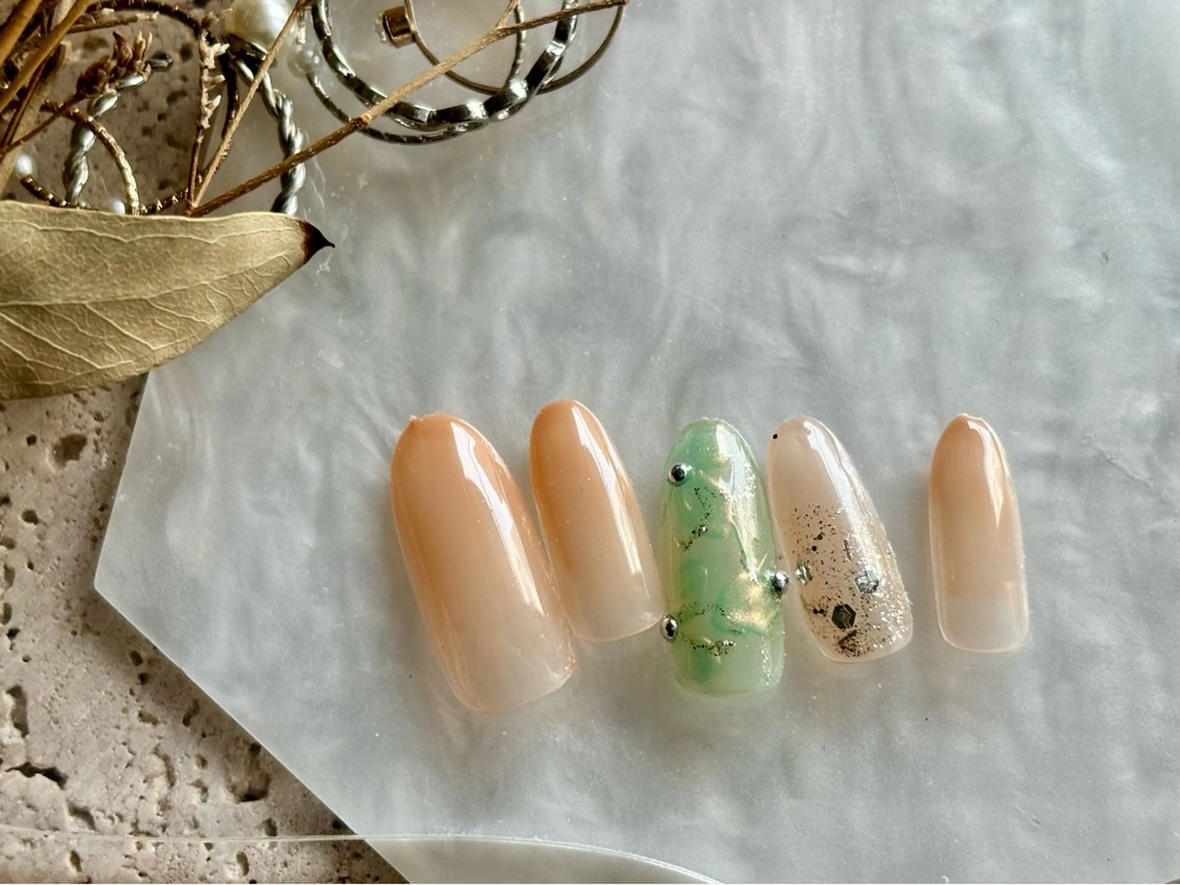 ネイル ハンドネイル tete. nailのネイルデザイン