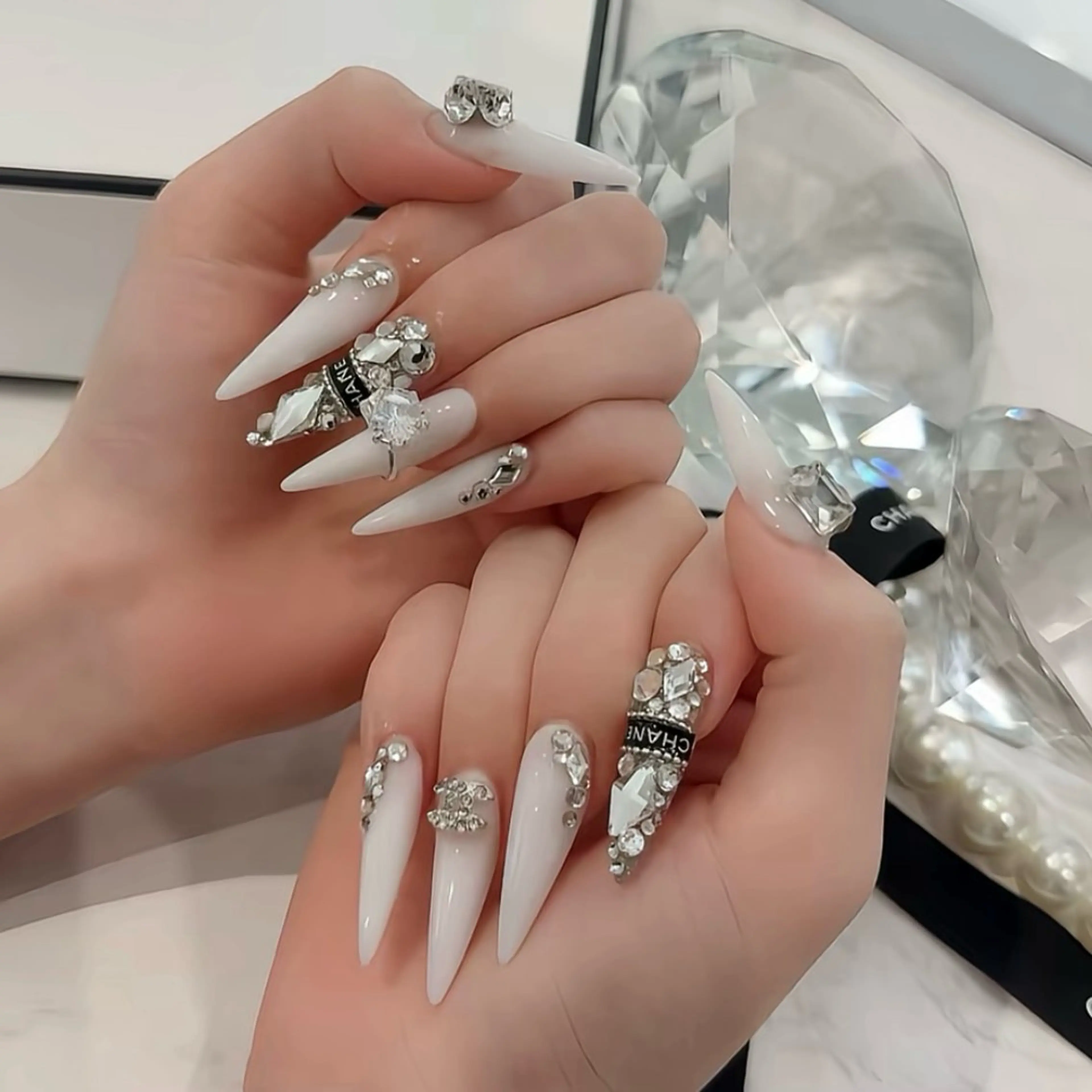 ネイル ハンドネイル Luna Glade Nail Salon所属・Luna Gladeのネイルデザイン
