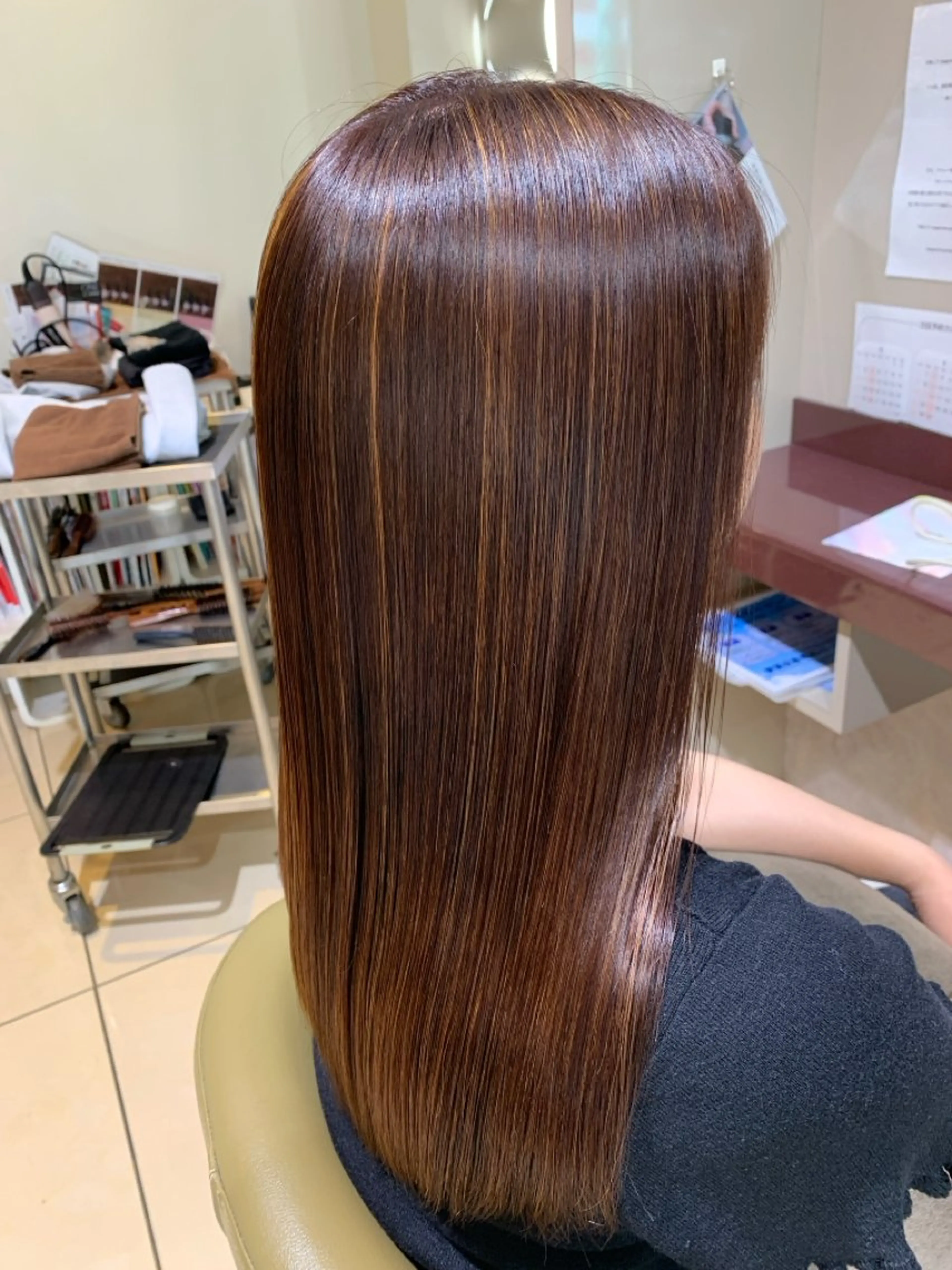 カット＋リタッチカラー＋ポイントハイライト⭐️の写真