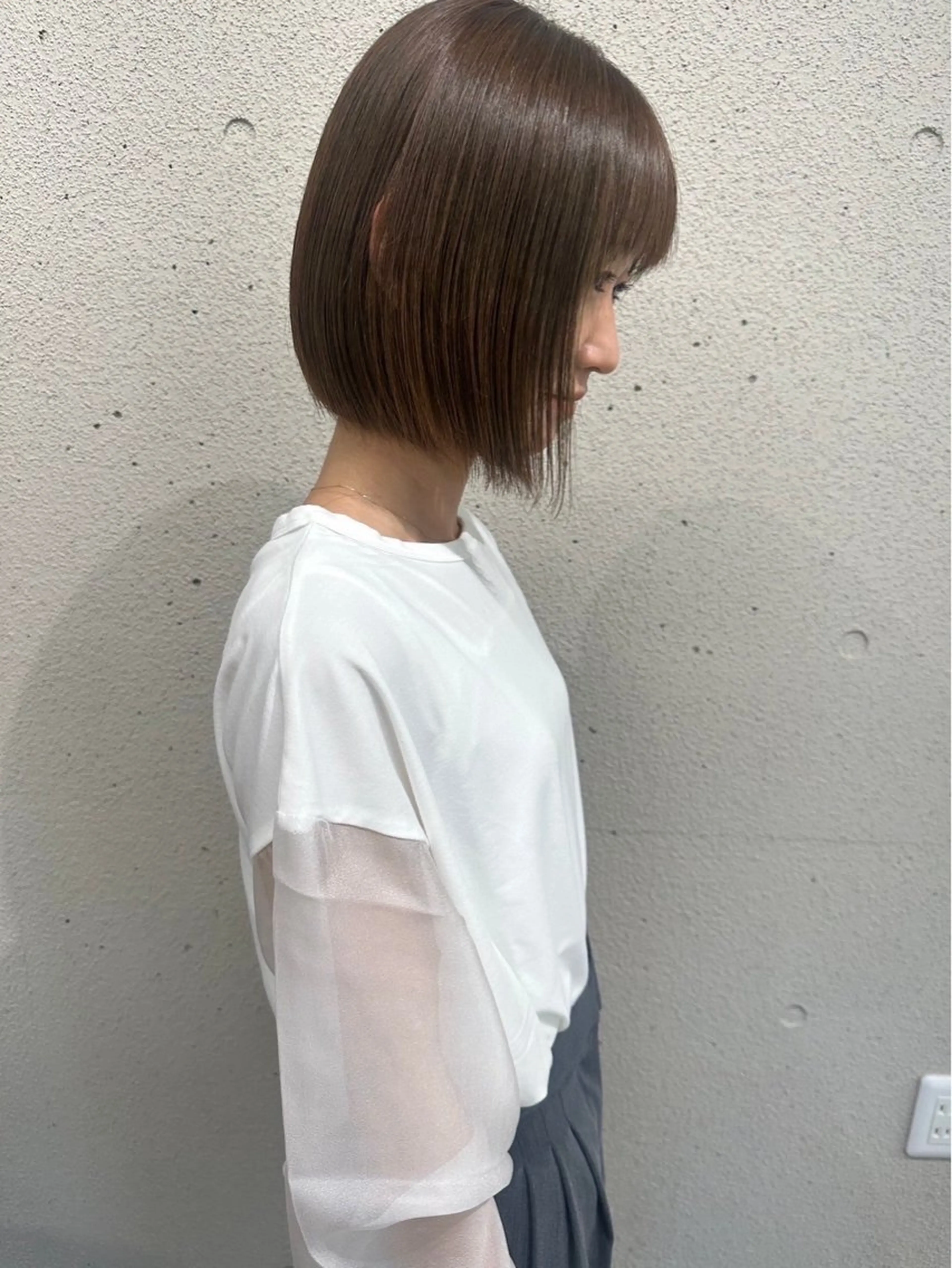 ショート 透明感ダブルカラー/ 諸岡ひばりのヘアスタイル