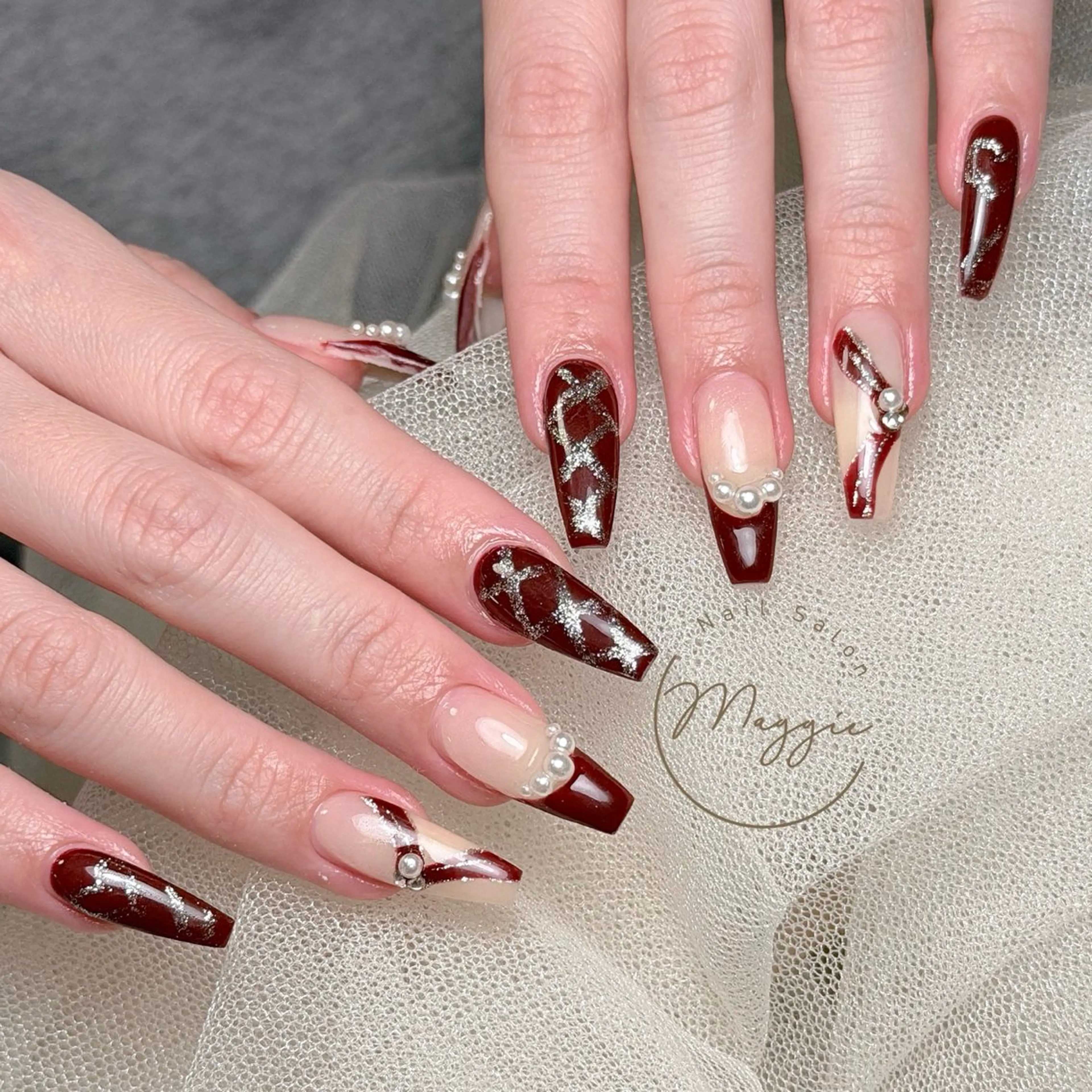 ネイル Maggie Nail🦩のネイルデザイン