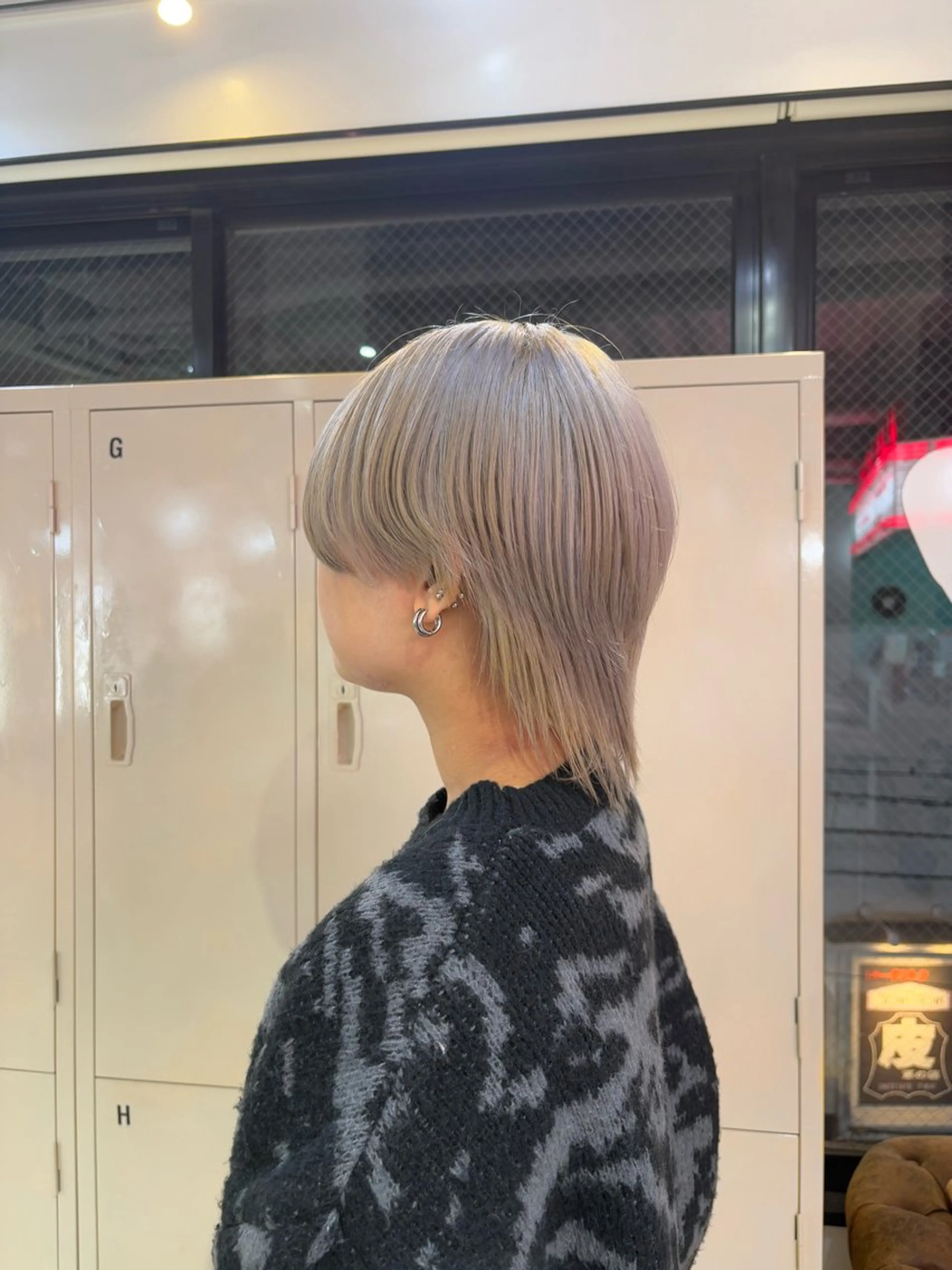 ショート カラー ヘアカラー トリートメント 高明度ハイトーン× ショート/莉音🧤のヘアスタイル