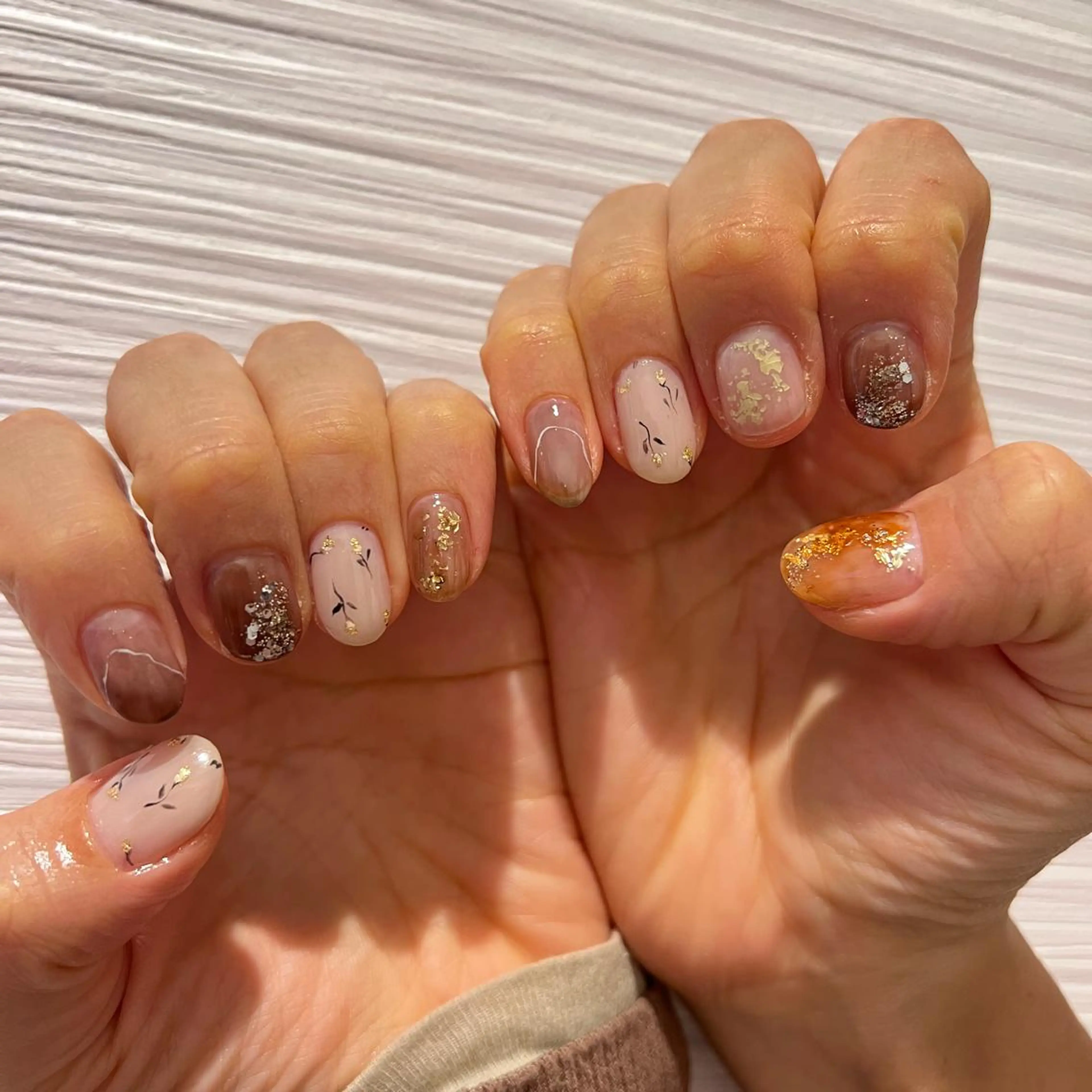 ネイル 黒葛原 めぐみのネイルデザイン