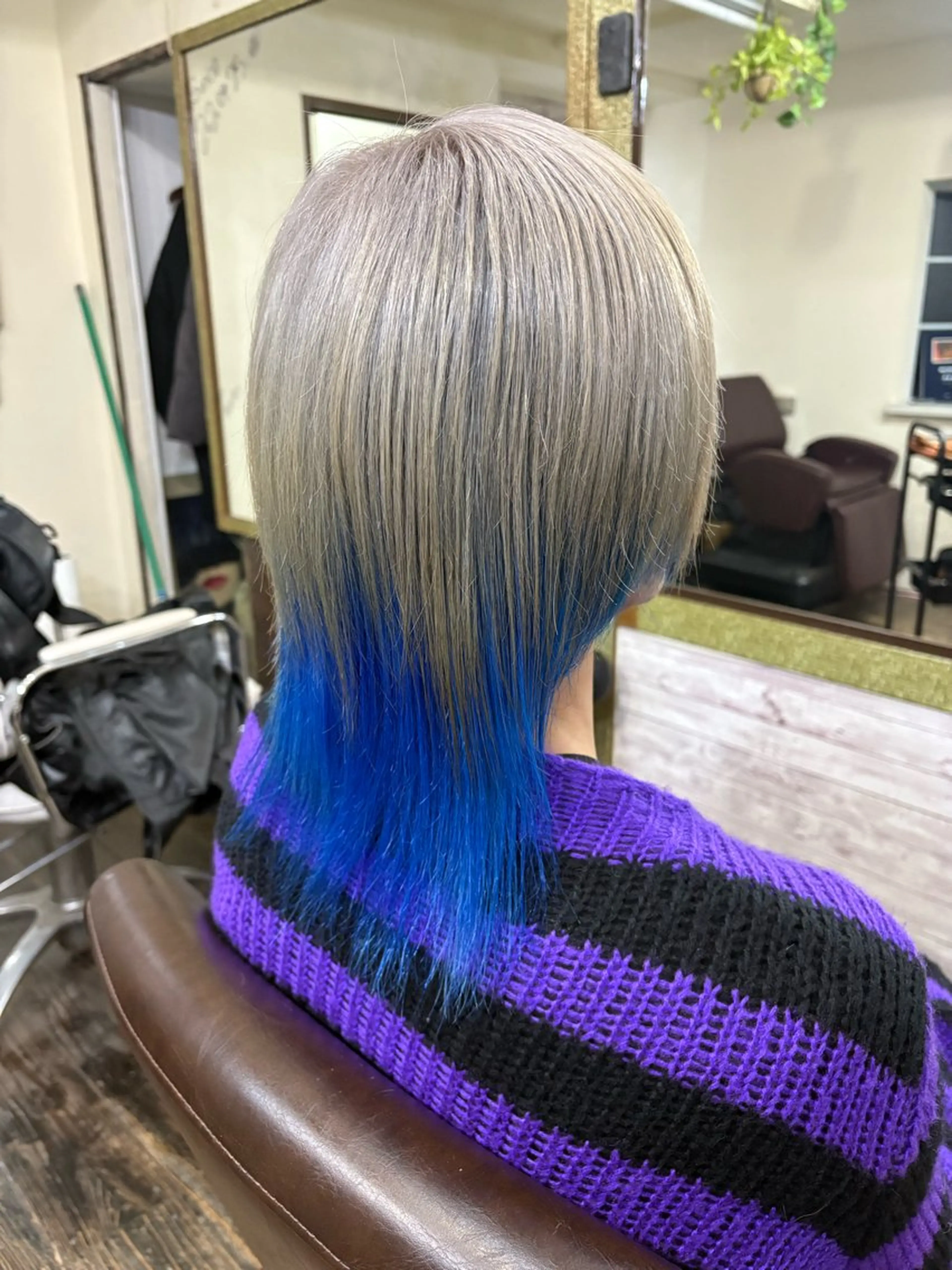 ショート カラー ヘアカラー 渡辺 健太のヘアスタイル