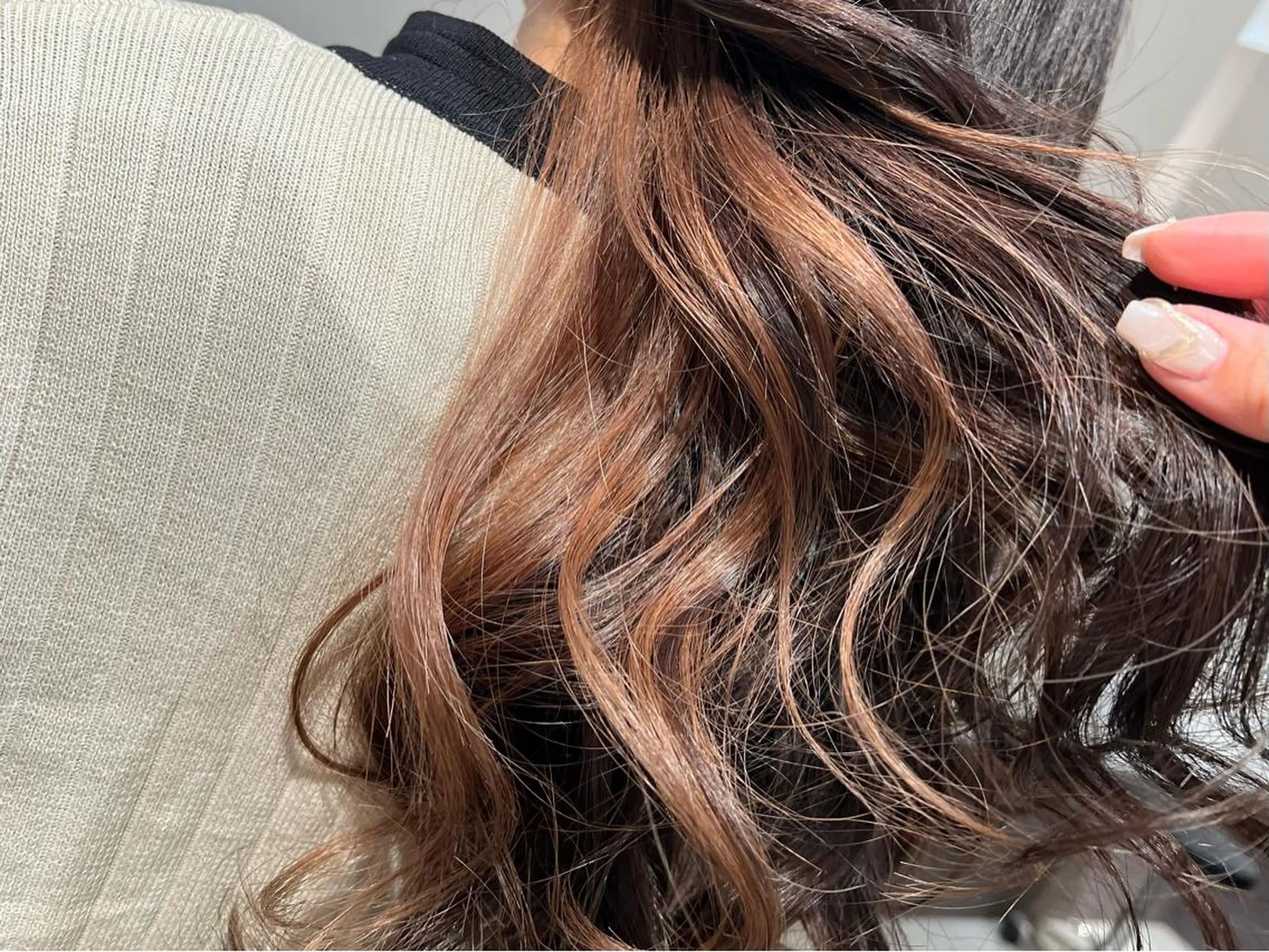 ロング カラー ヘアアレンジ インナーカラー 髪質改善 トリートメント ヘアカラー トリートメント 新宿color🐝 AYAKA🌈💖のヘアスタイル