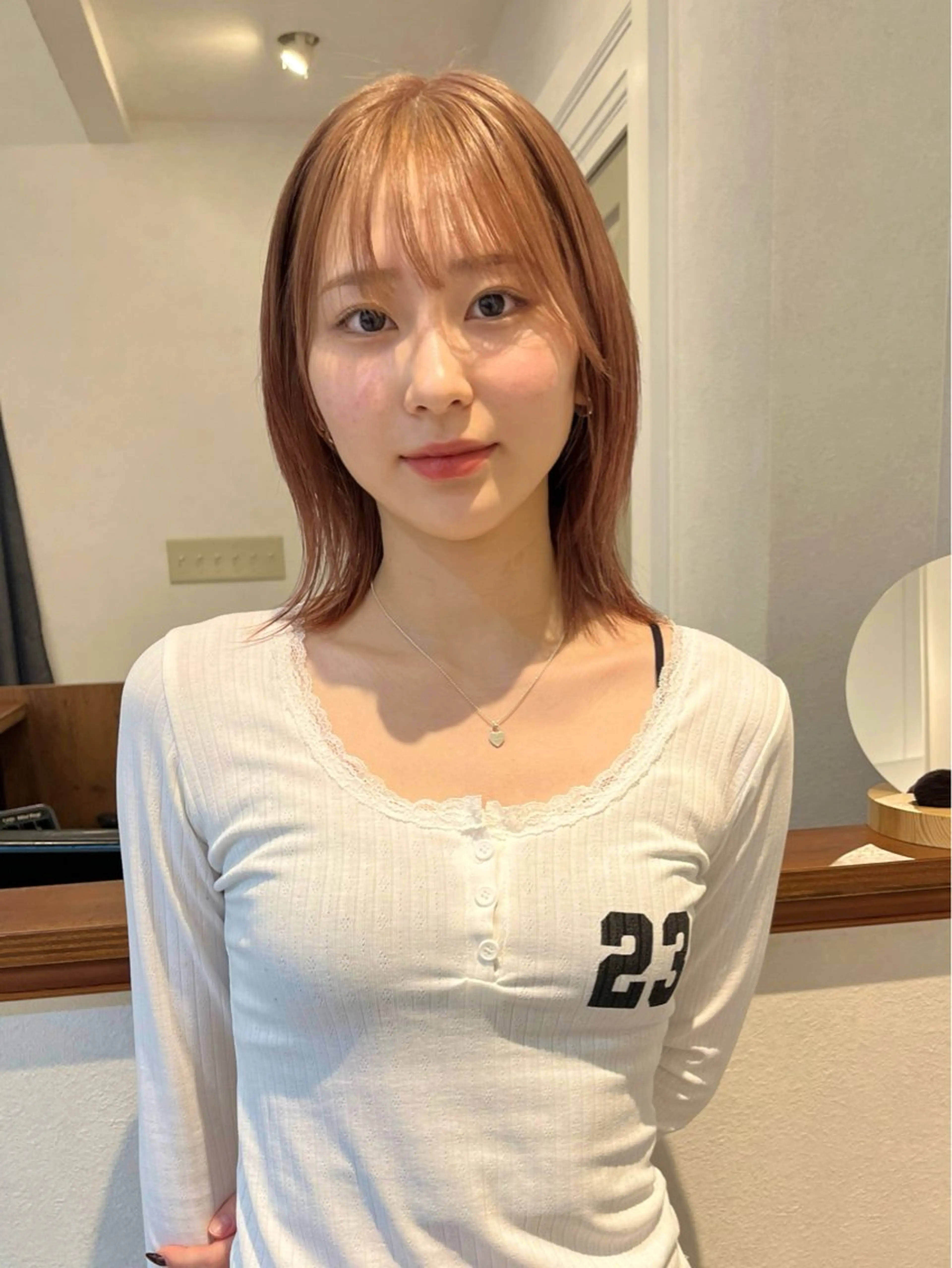 ミディアム ピンクブラウン カット ヘアカラー トリートメント keshiki🦋 Nanaのヘアスタイル