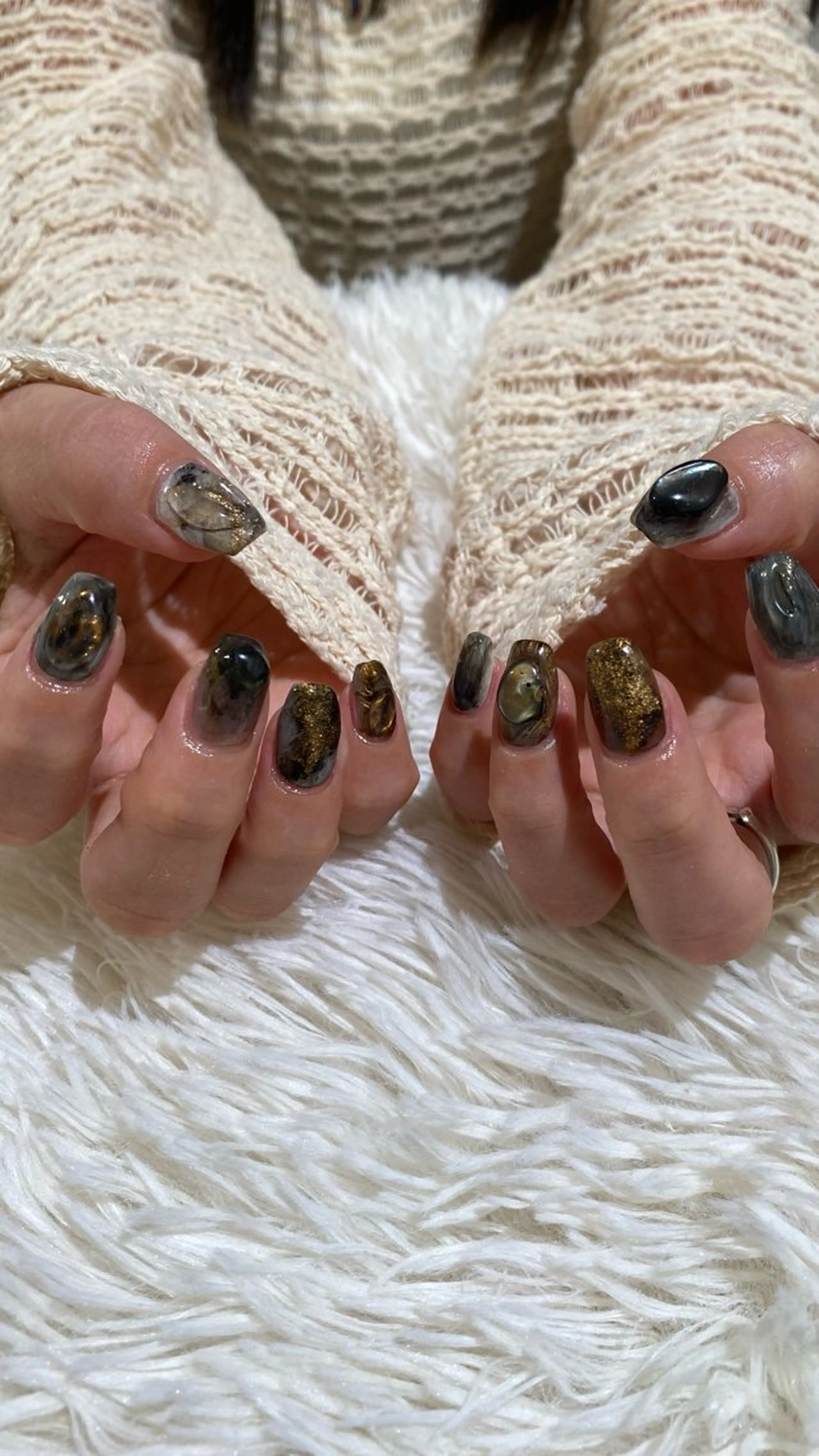 ネイル ハンドネイル 🤍 YUI 🤍のネイルデザイン