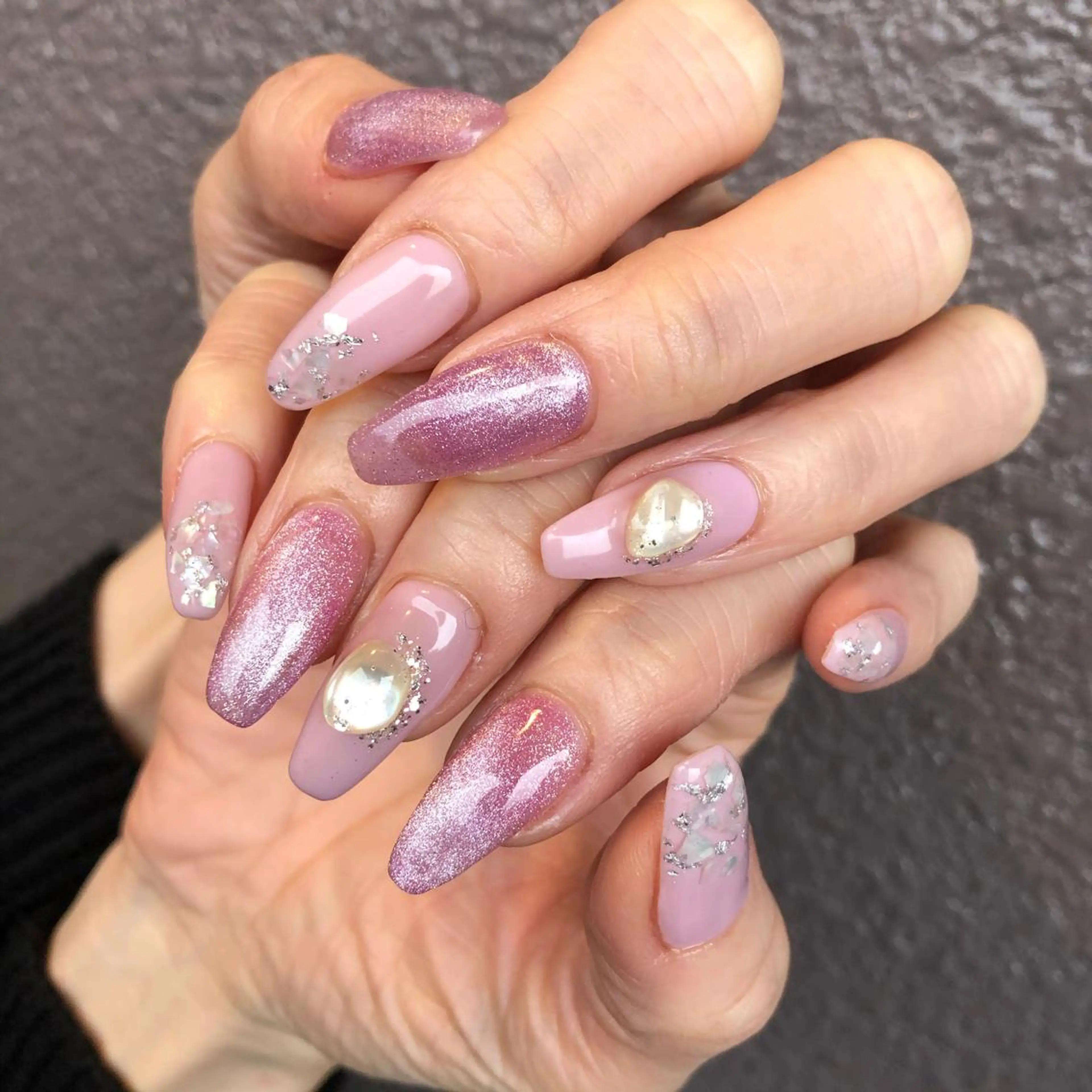 ロング カラー ヘアアレンジ キッズ ネイル マツエク・マツパ 福田 加奈のネイルデザイン