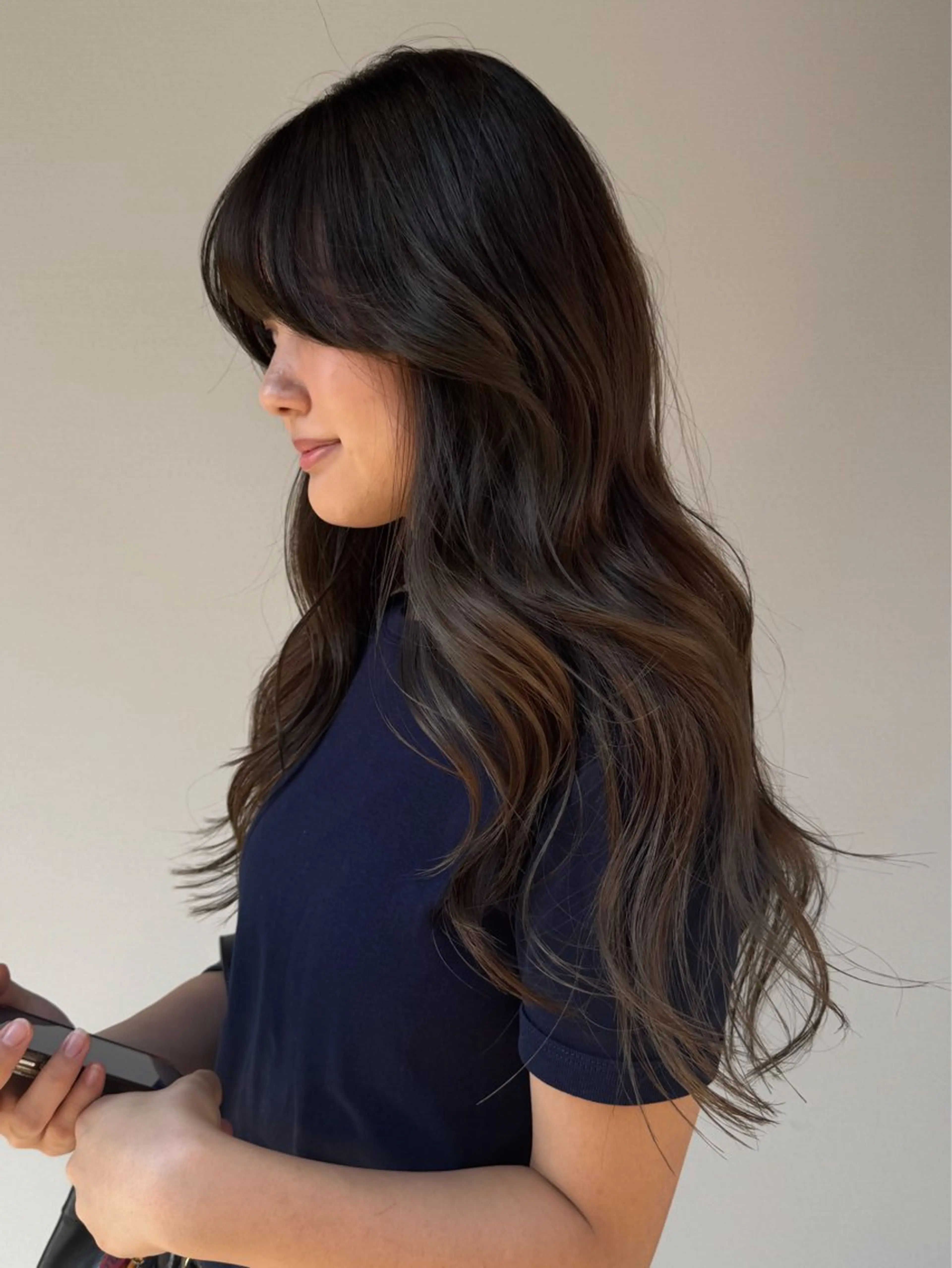 ロング カラー ベージュカラー オリーブベージュ レイヤーカット ナガミネアリサ/ 学芸大学/海外ヘアのヘアスタイル