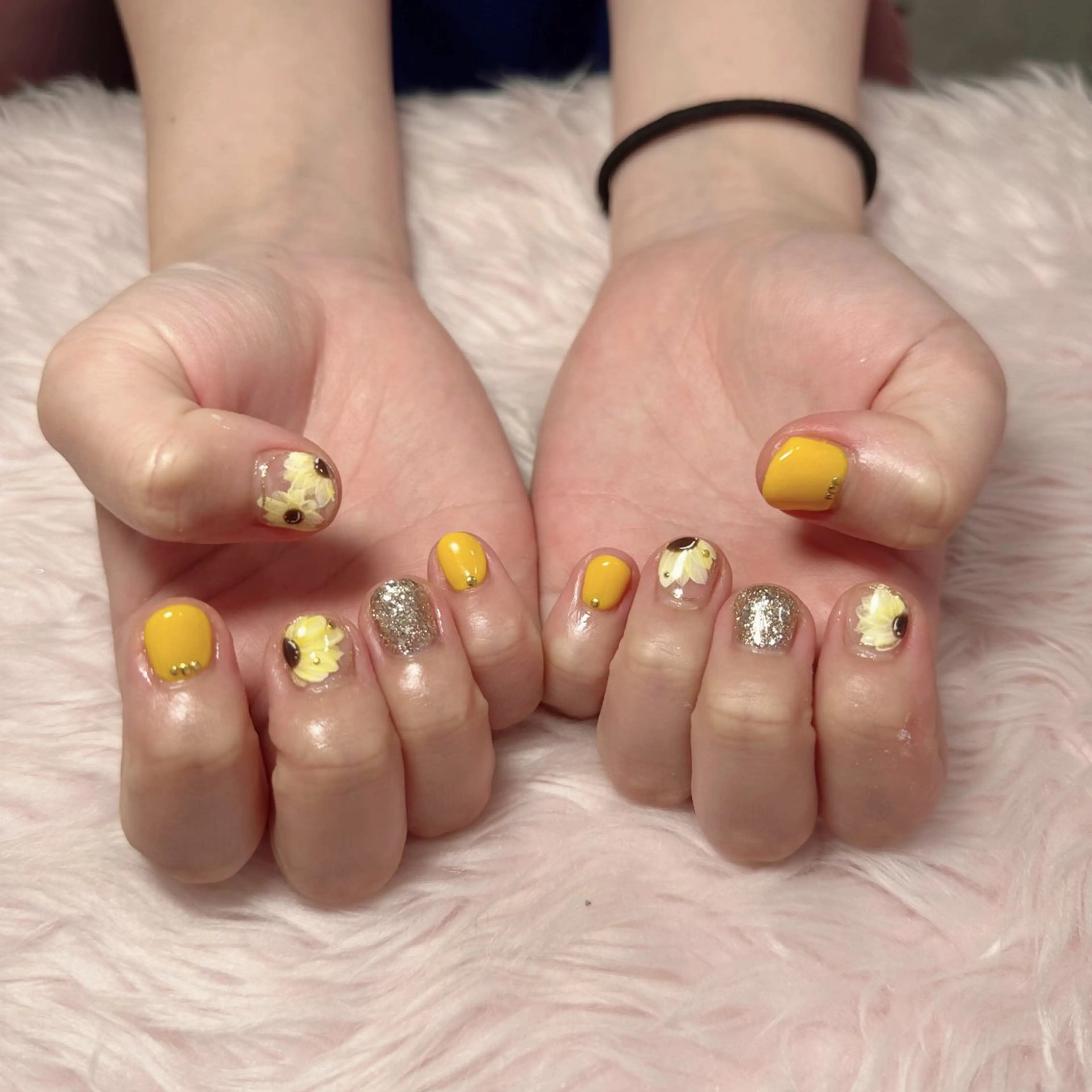 ネイル ハンドネイル アイ.ネイリスト りこの眉毛・アイブロウイメージ