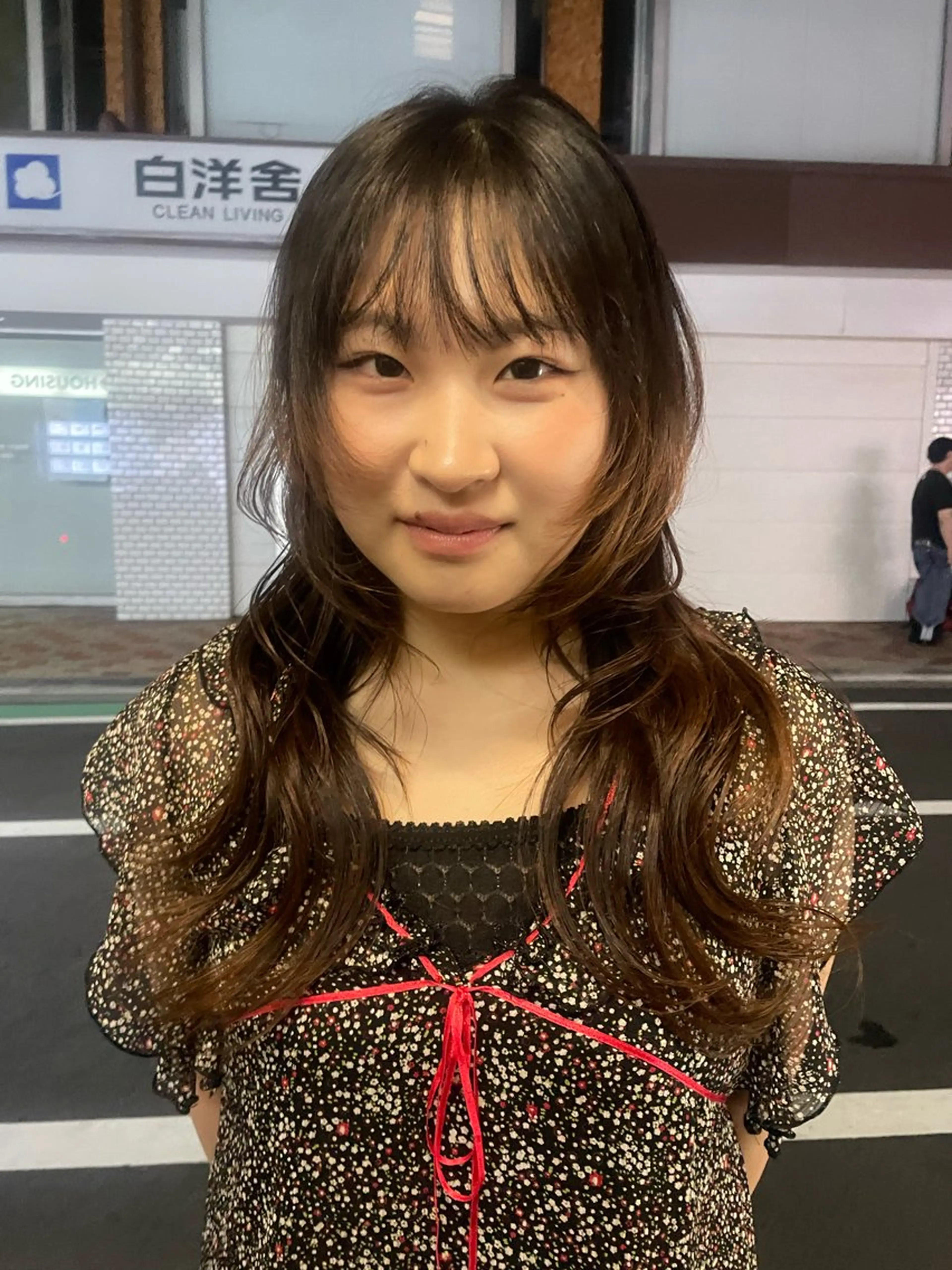 ロング mio ／ハイトーンのヘアスタイル