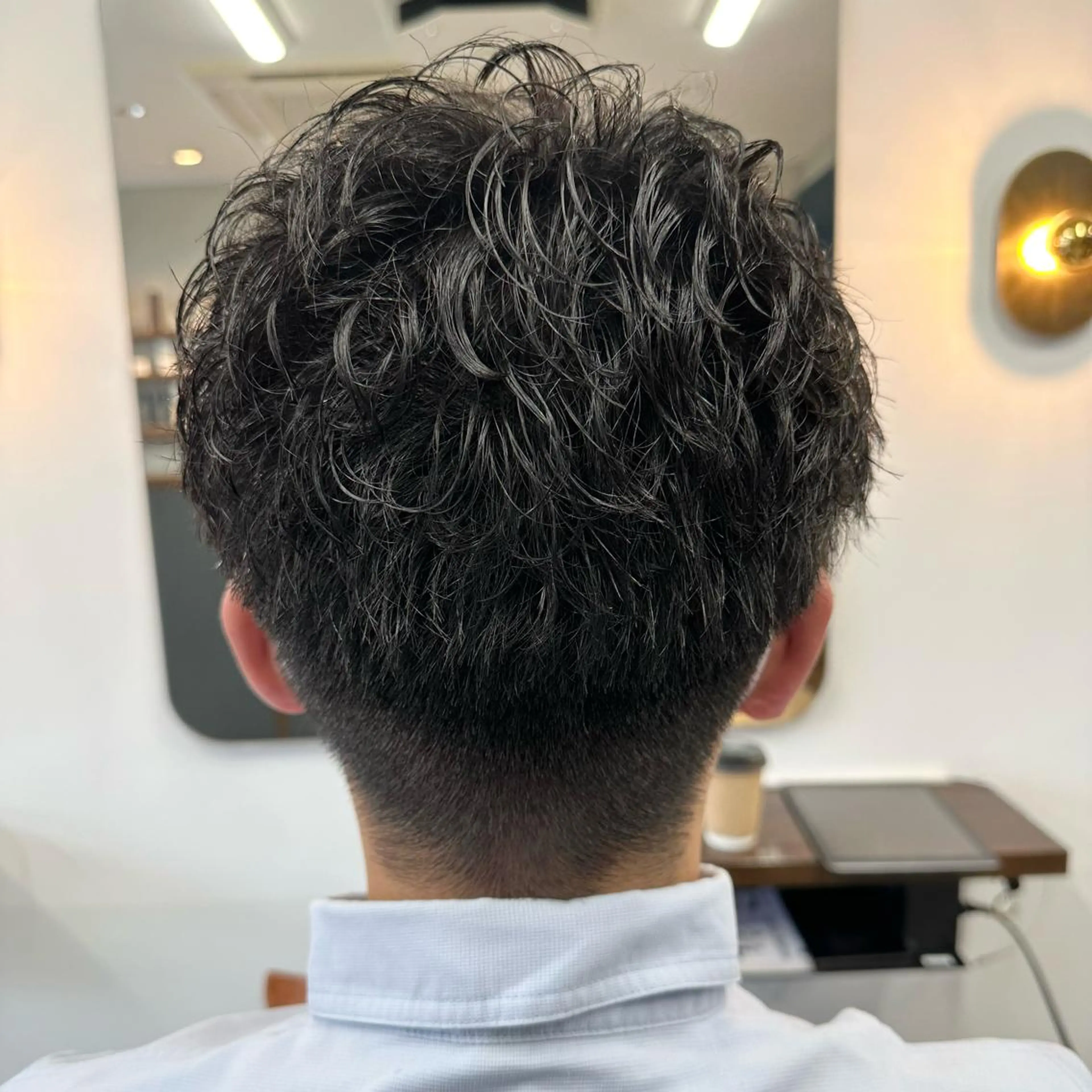 ショート パーマ メンズ 守屋 寿哉のヘアスタイル