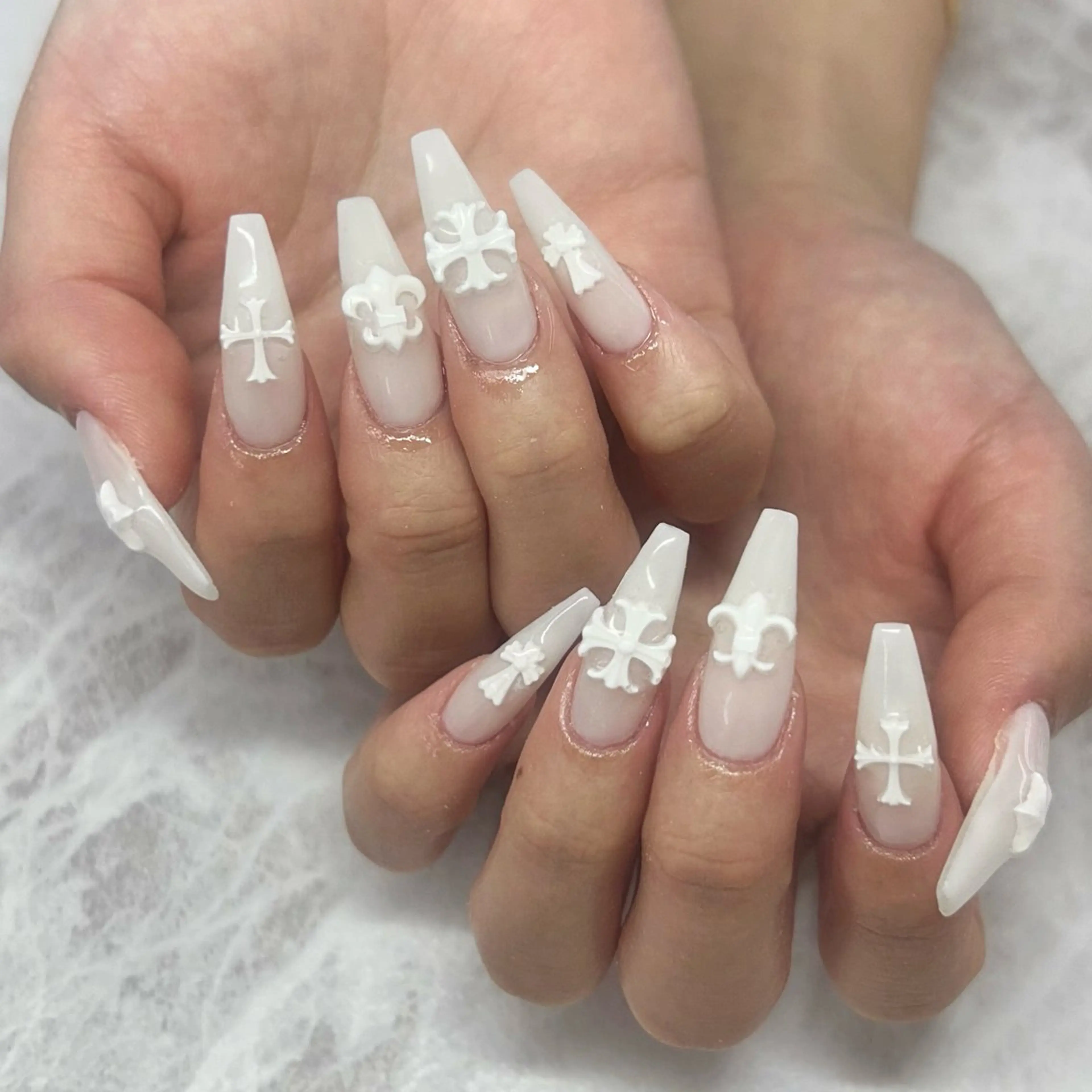 ネイル total salon Bell所属・Totalsalon Bell【嶌田彩華】のネイルデザイン