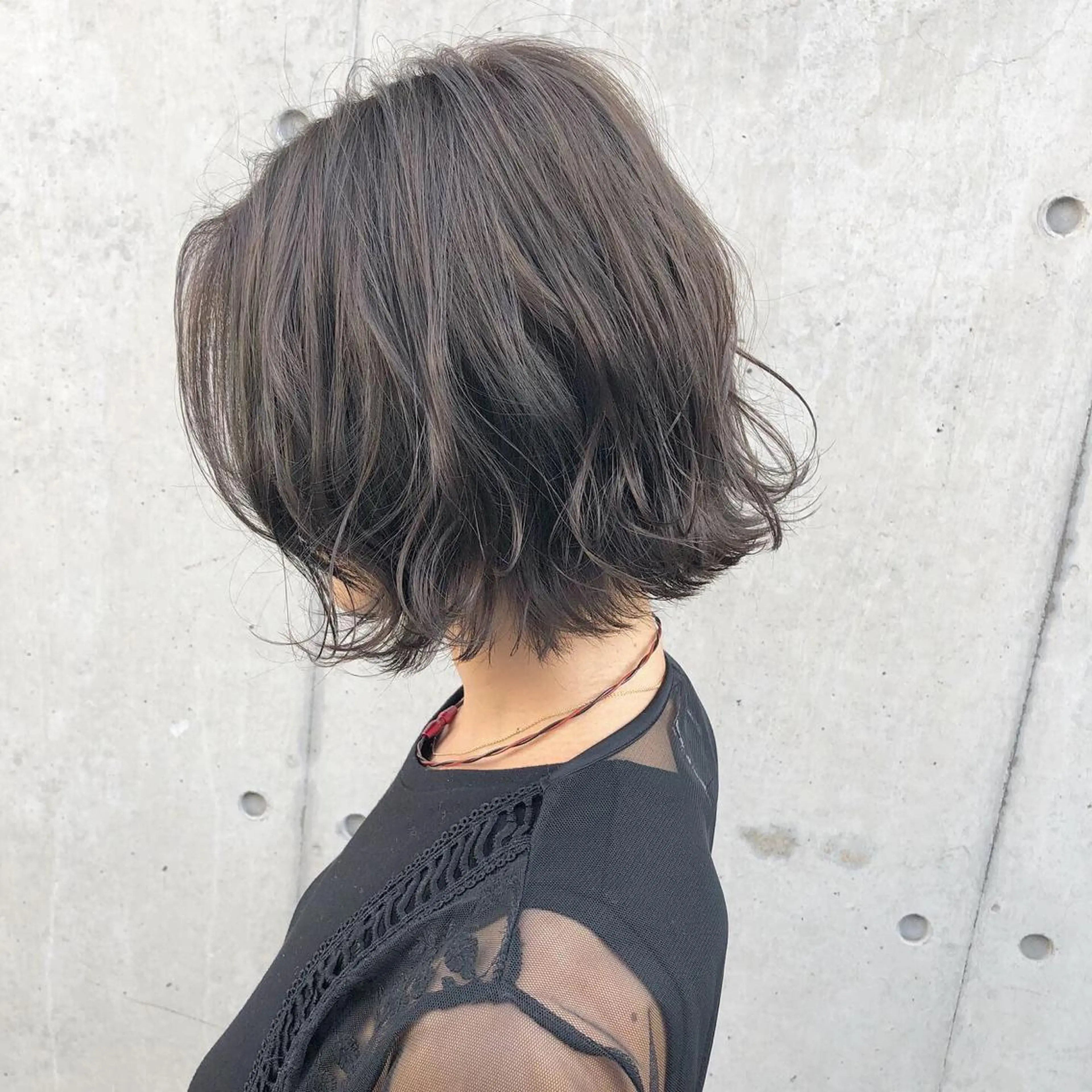 ショート アッシュ ボブ ハイライト 似合わせカット ショートヘア ヘアカラー トリートメント takada kohのヘアスタイル