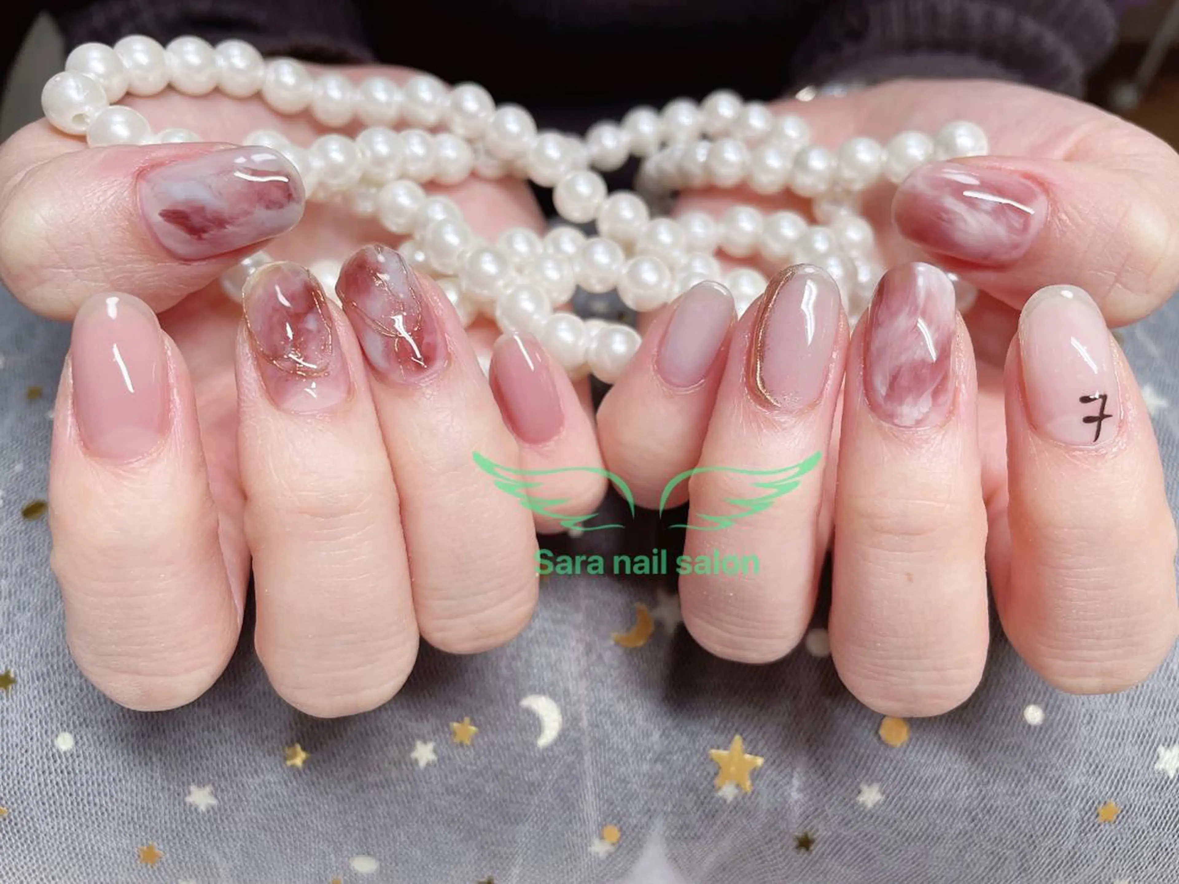 ネイル ハンドネイル ハンドケア 小岩 Saraのネイルデザイン