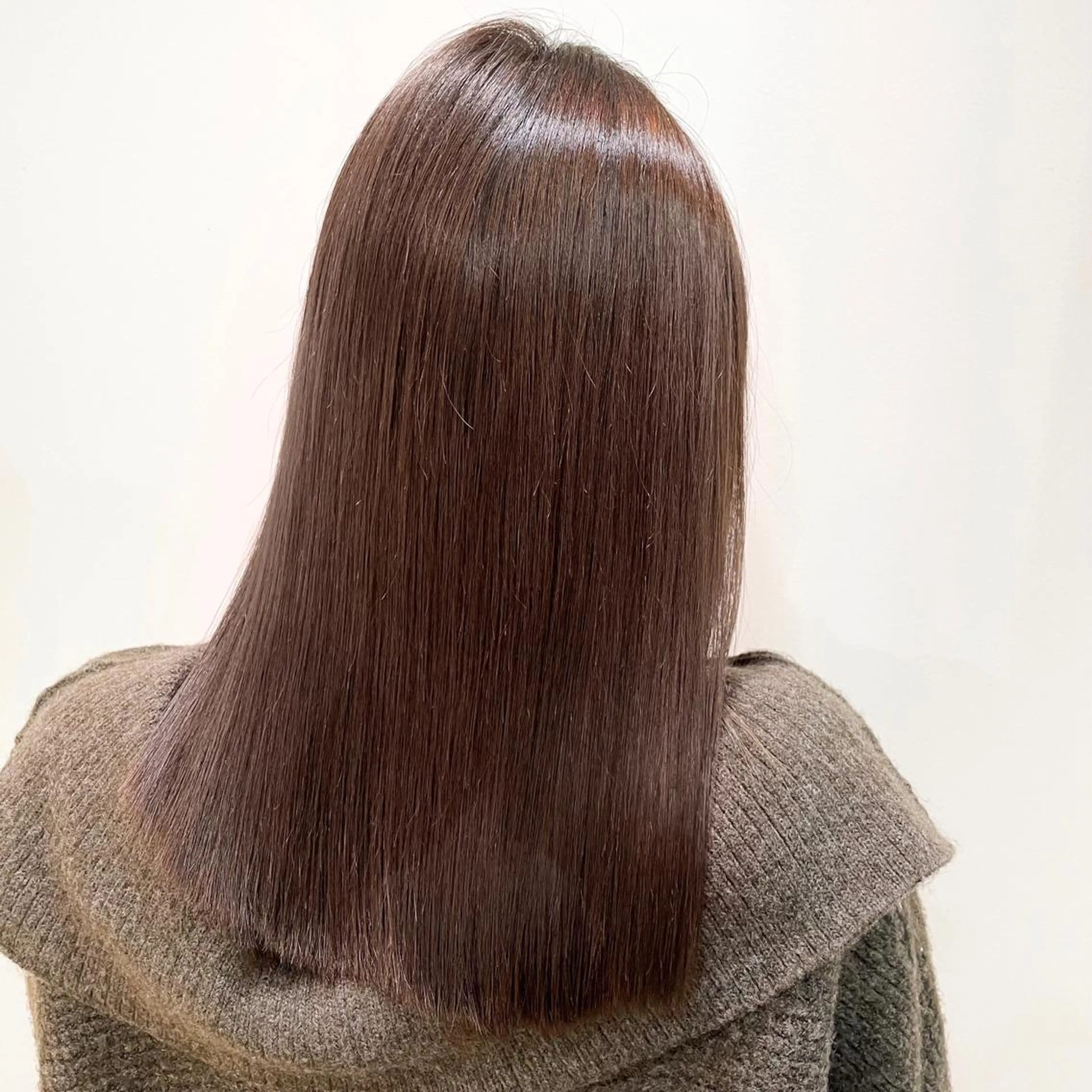 ロング カラー パーマ カット 縮毛矯正 トリートメント 縮毛矯正/髪質改善 /韓国風　山川春輝のヘアスタイル