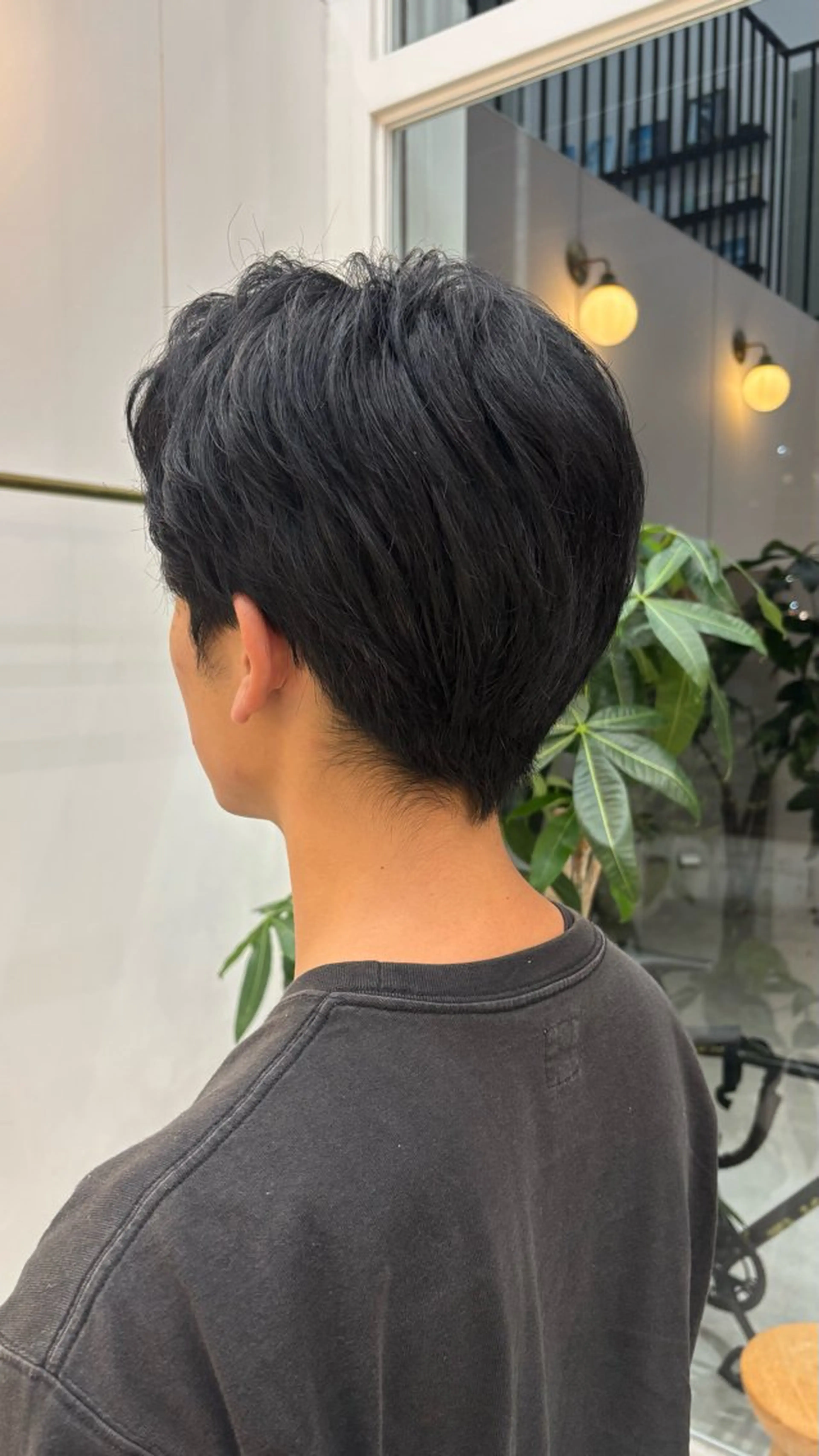 ショート カラー メンズ 伊藤 ゆいなのヘアスタイル