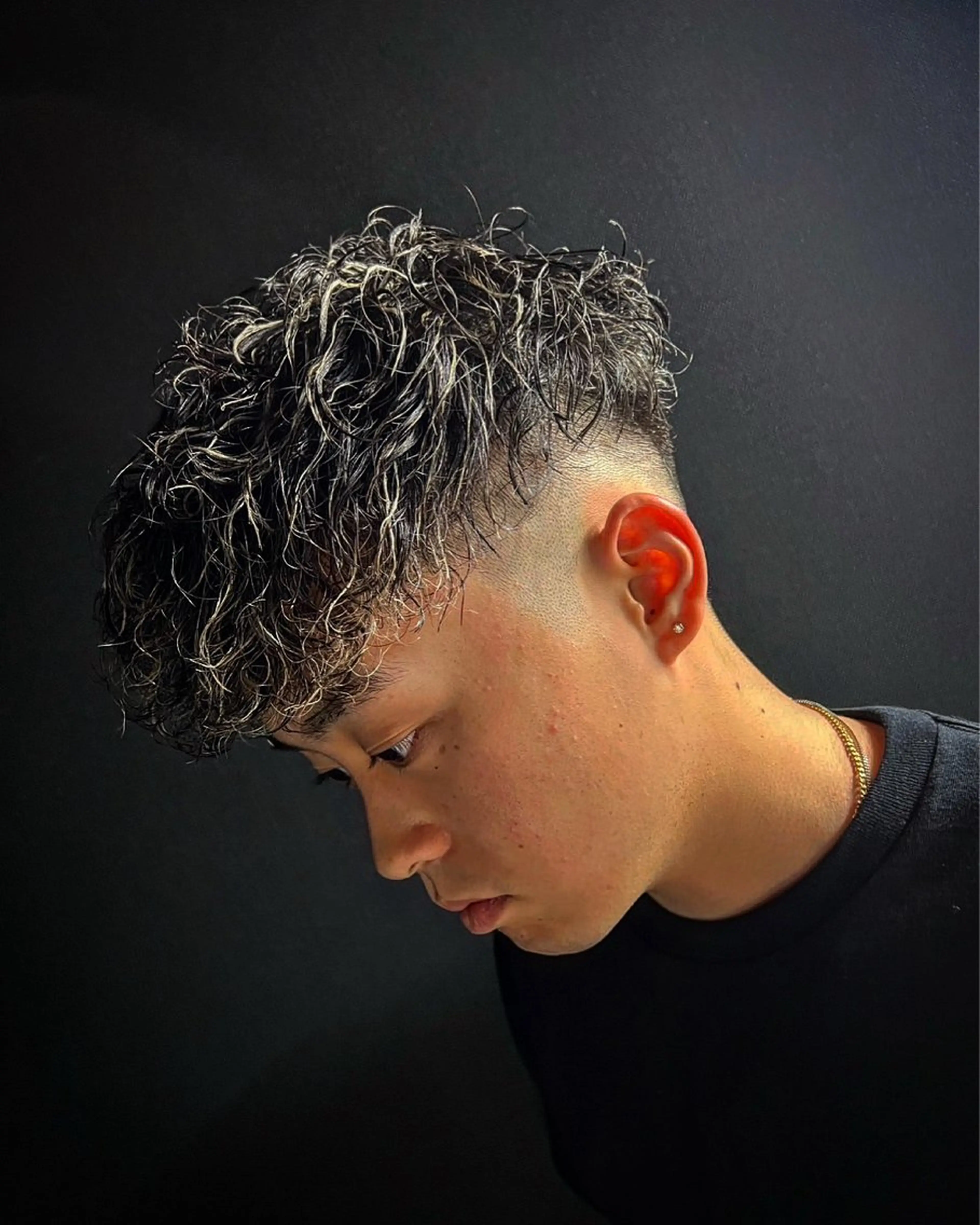 ショート カラー メンズ メンズハイライト メンズメッシュ ハイライトカラー メッシュ ハイライト DIECE所属・渋谷【メンズ特化】 レンのヘアスタイル