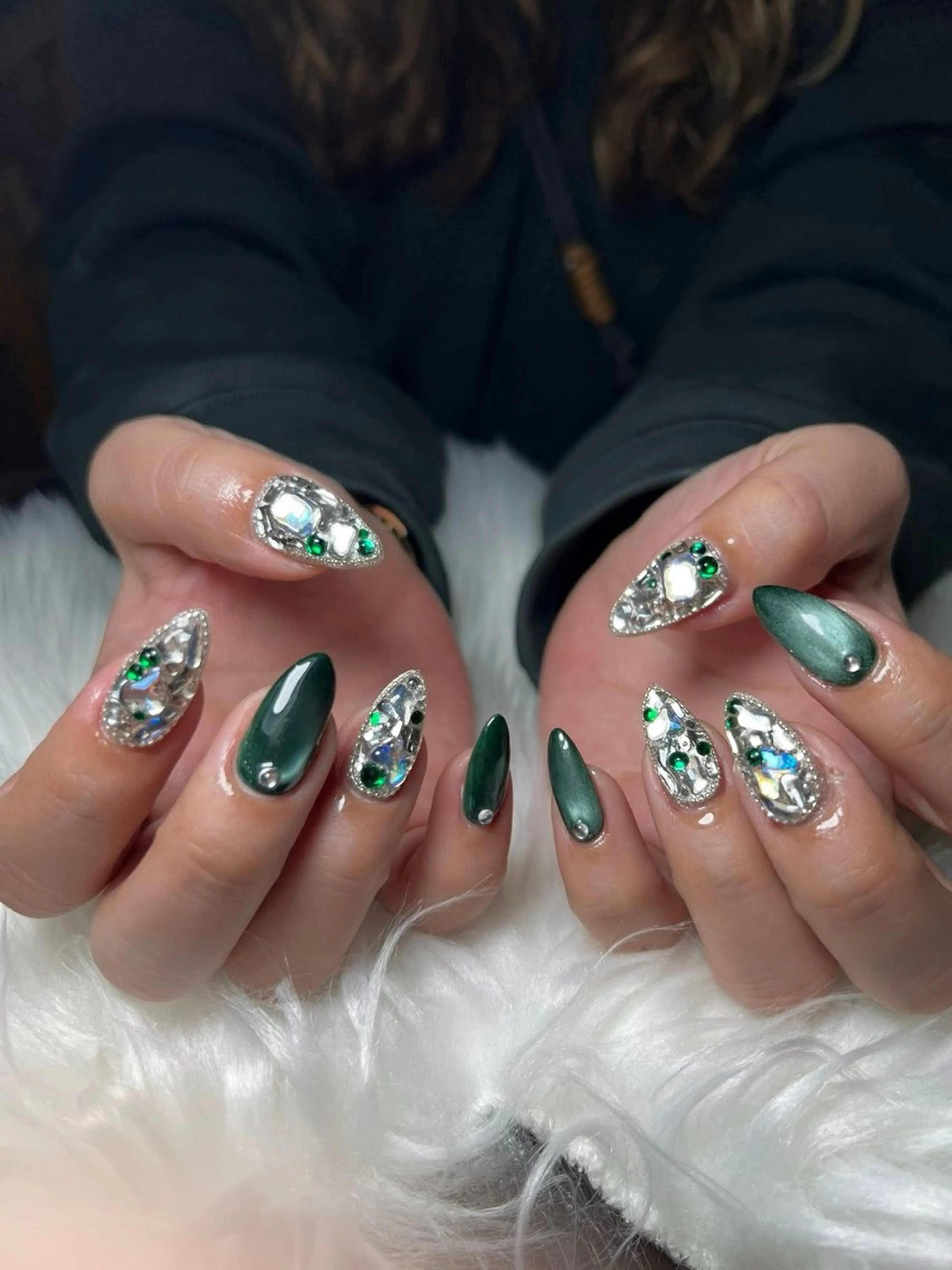 ネイル ボルドー ブラウン チークネイル ドット フットネイル ハンドネイル は なのネイルデザイン