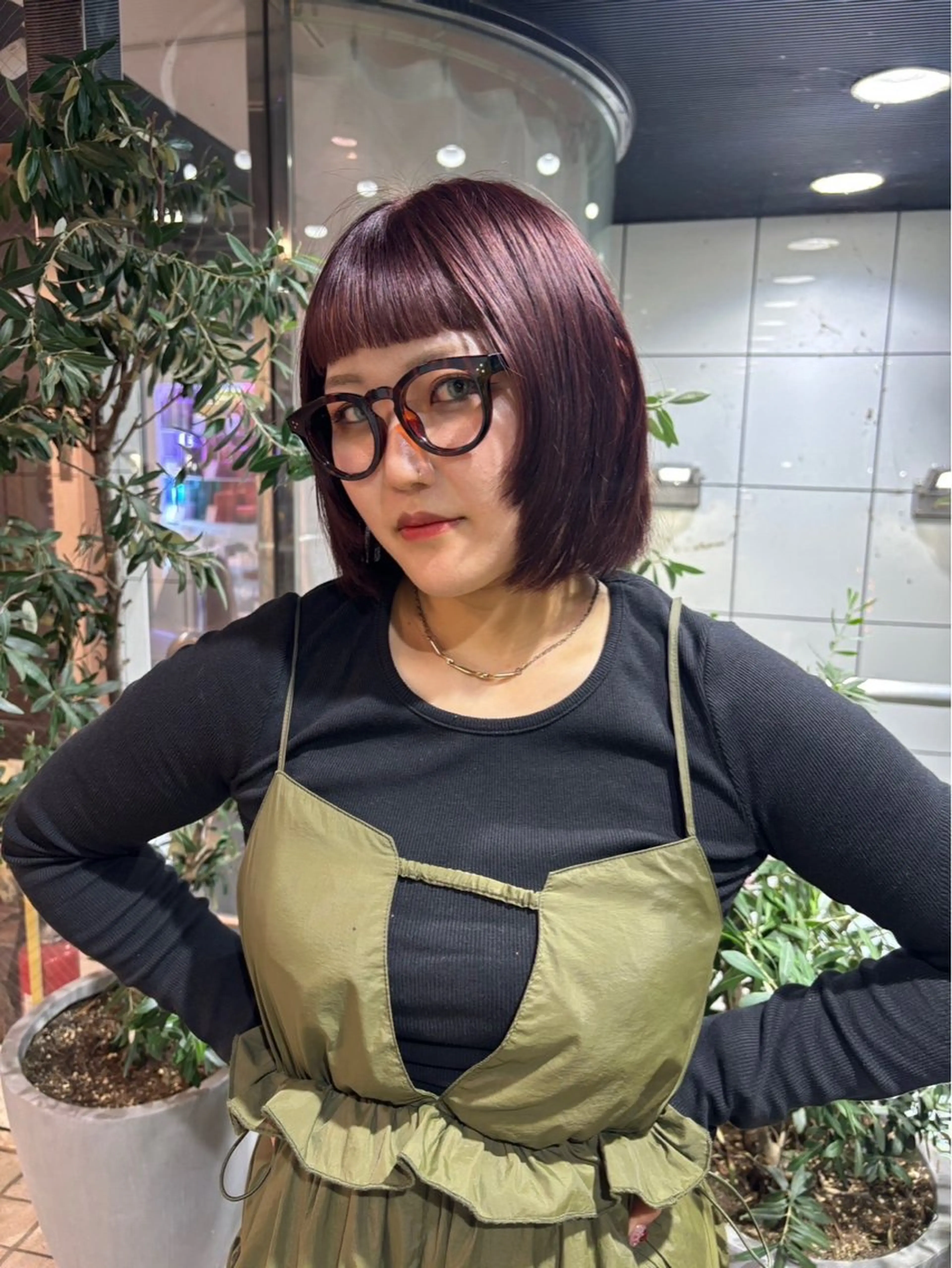 ワンカラー+前髪カット🪐の写真