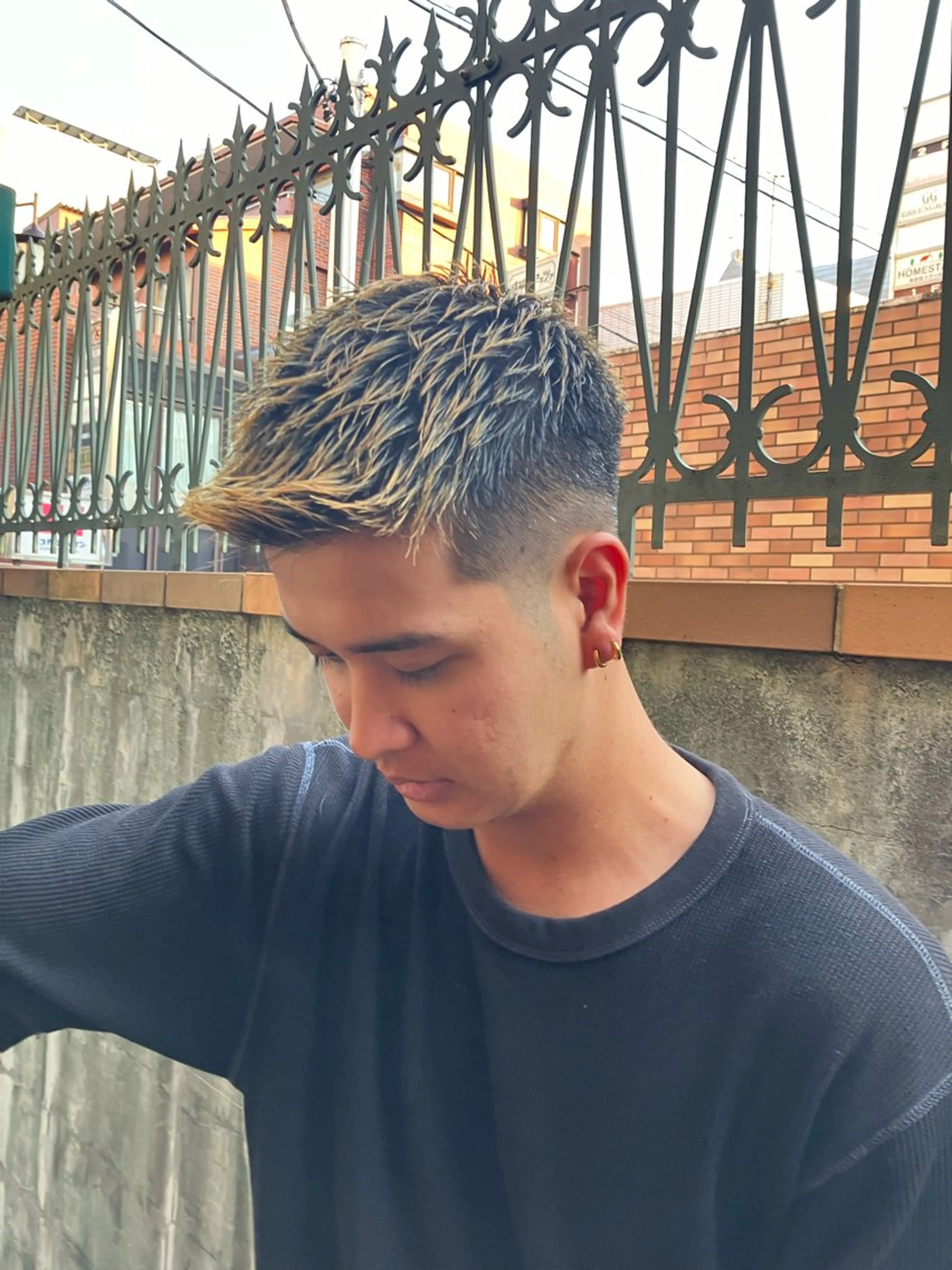 ショート 海外風ヘア/ メンズ専門💈のヘアスタイル