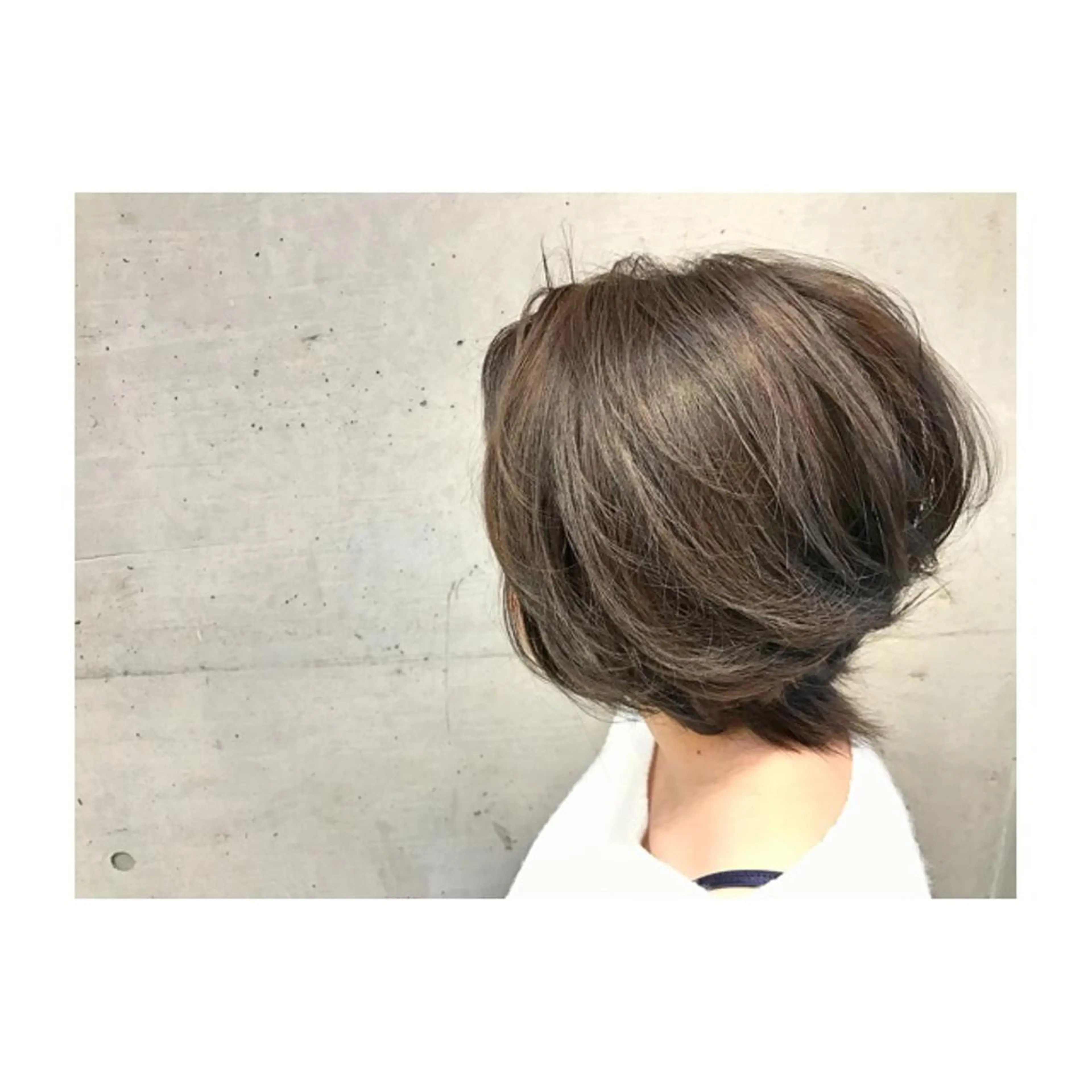 ショート カラー 透明感カラー グレージュ 大栗 佑也  髪質改善のヘアスタイル