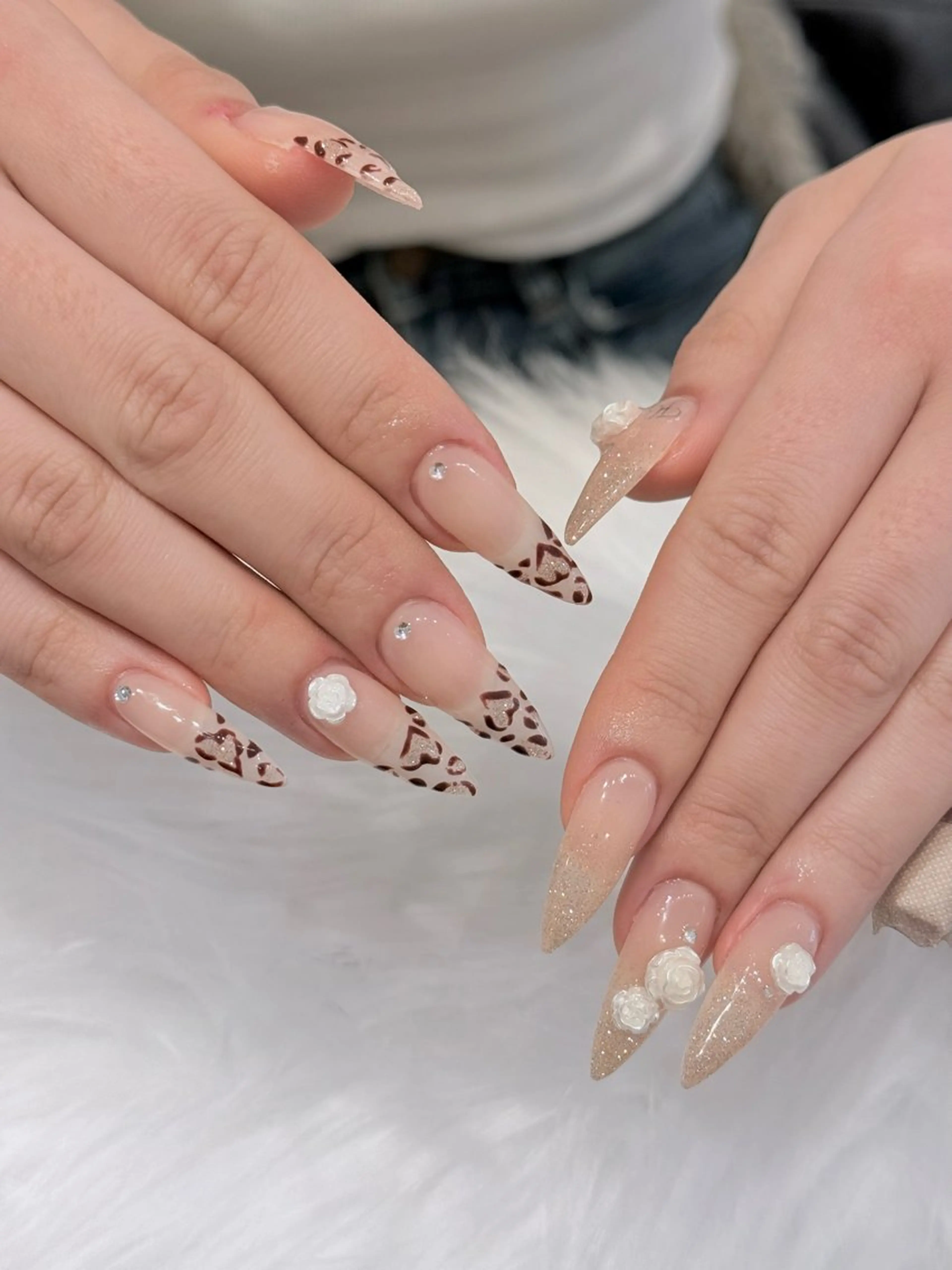 ネイル ニュアンスネイル シンプルネイル 春ネイル バレンタイン ワンホンネイル Nihonthy Nail 新宿所属・Nihonthy Nail 新宿のネイルデザイン