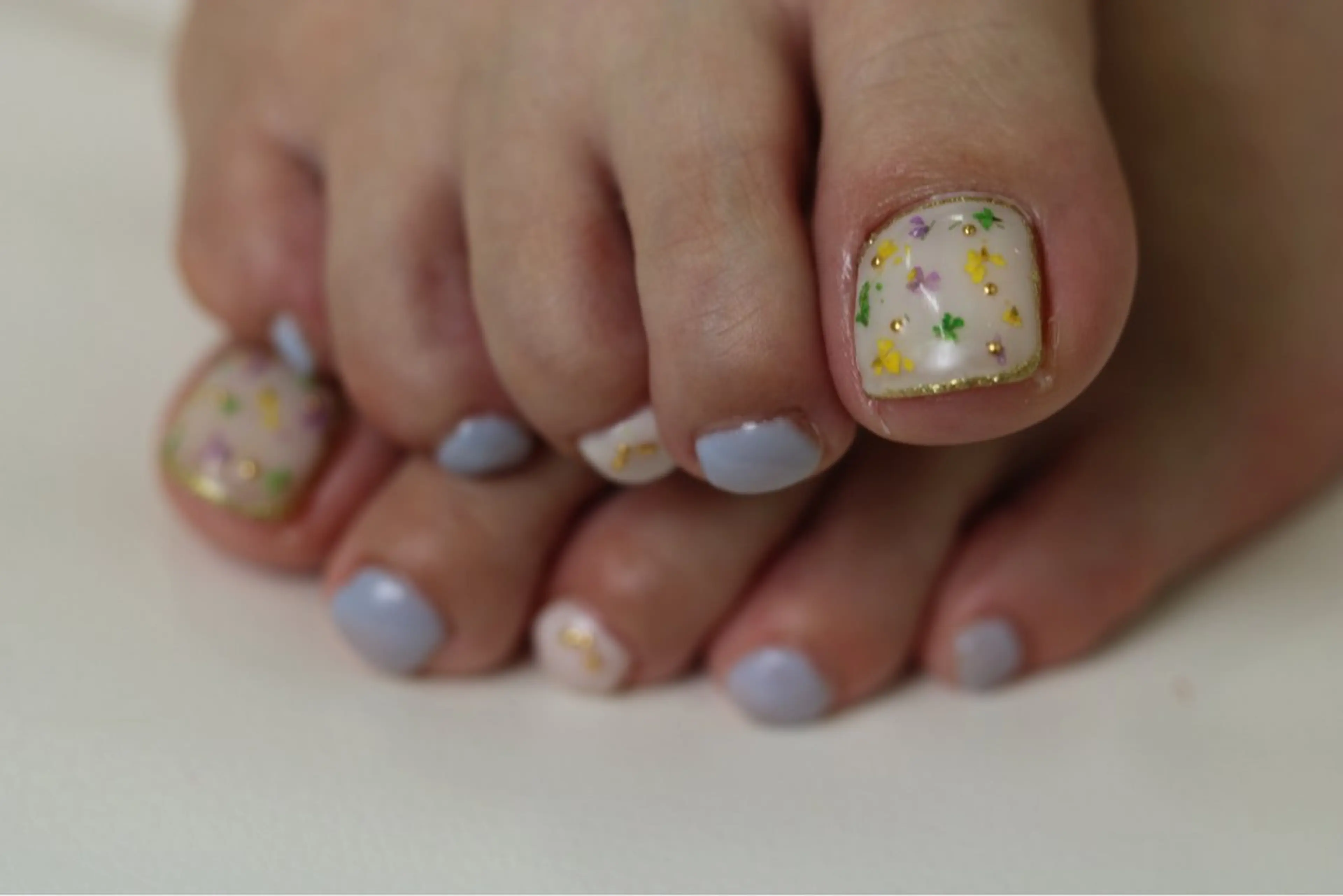 ネイル manitoi所属・manitoi Nishimotoのネイルデザイン