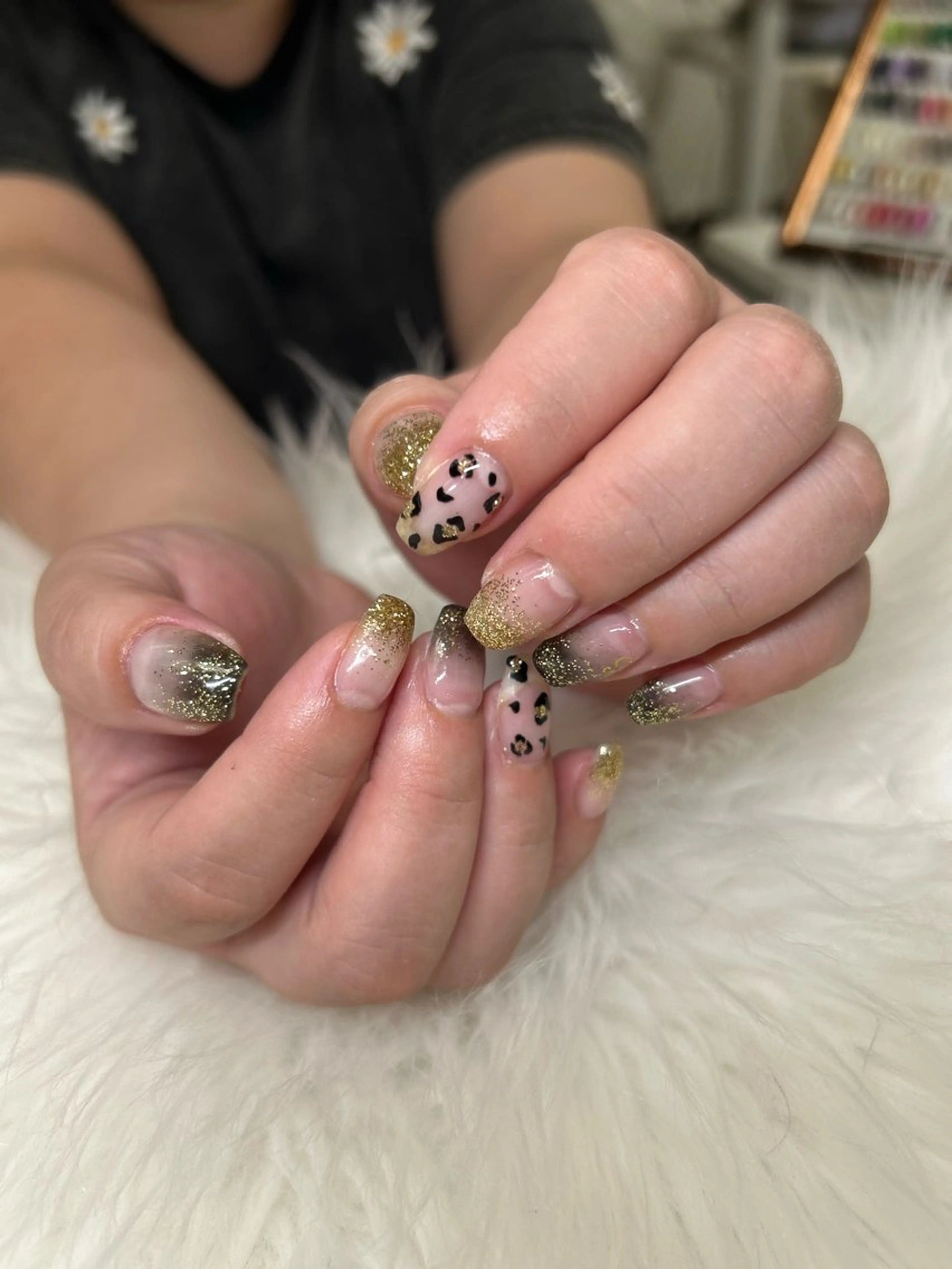 セミロング ハンドネイル nail salon chai Asakaのネイルデザイン