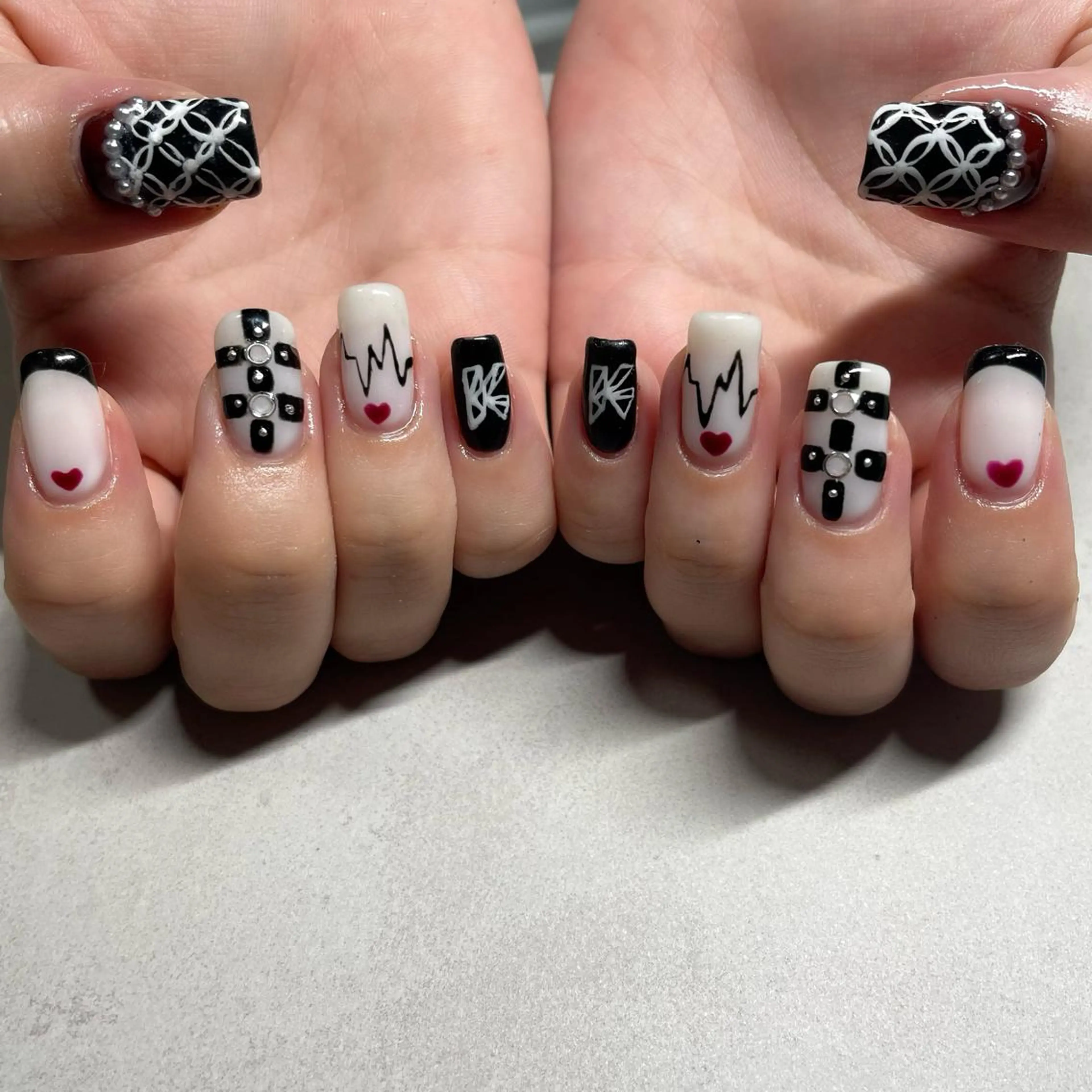 ネイル Sii nail 🤍SAKIのネイルデザイン