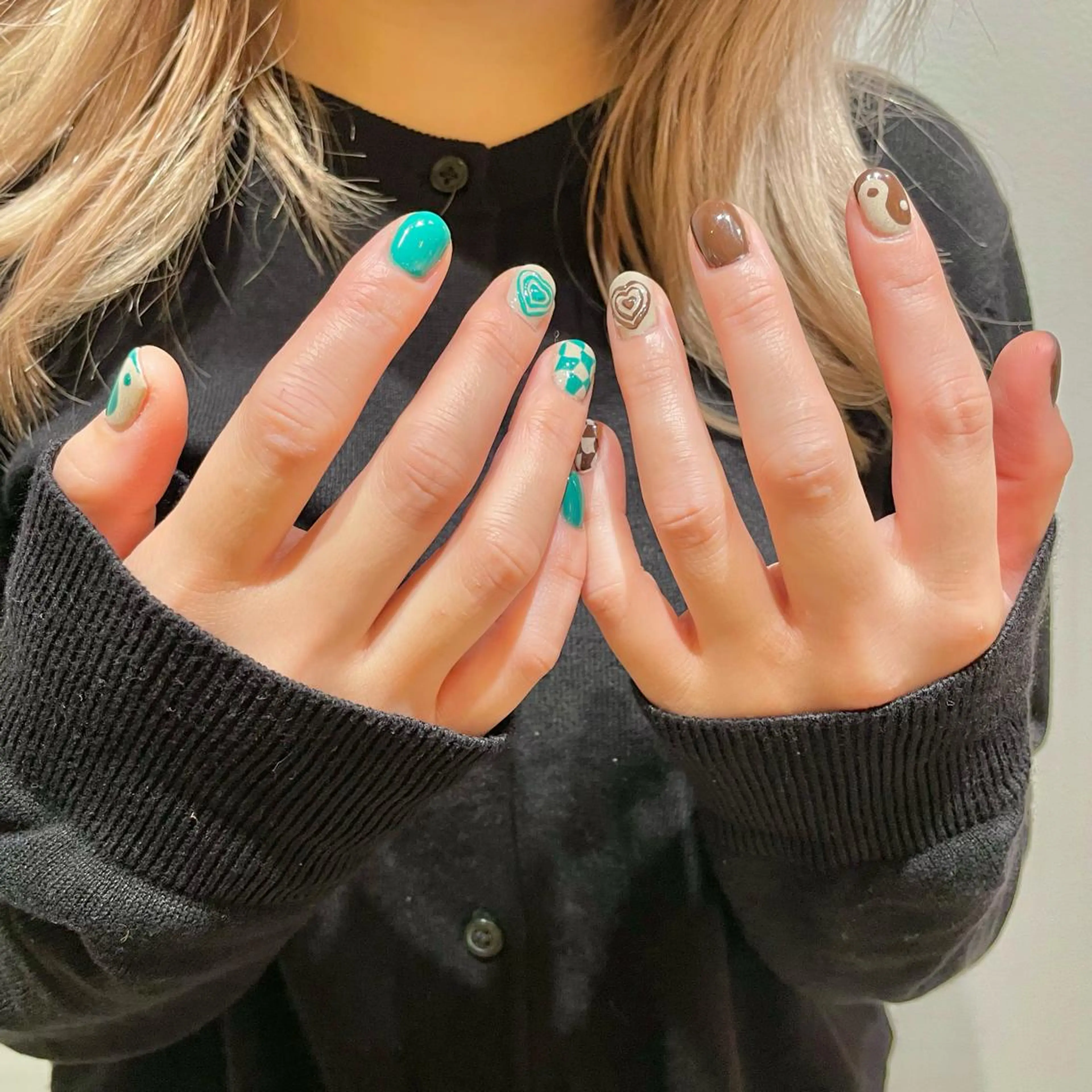 ネイル シモダ カスミ 🦀 @ksm_smdのネイルデザイン