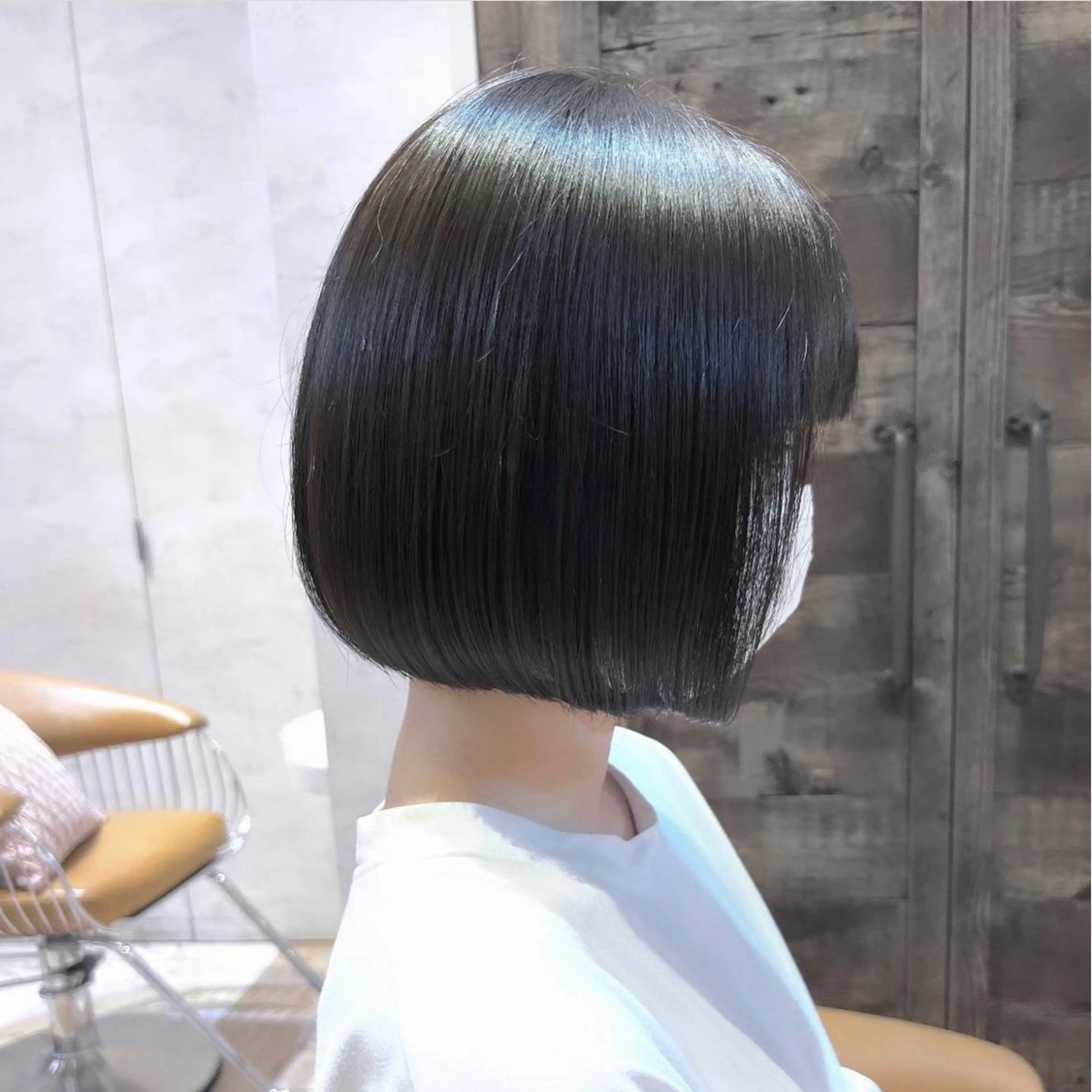 ミディアム カット ヘアカラー トリートメント damask roseのヘアスタイル