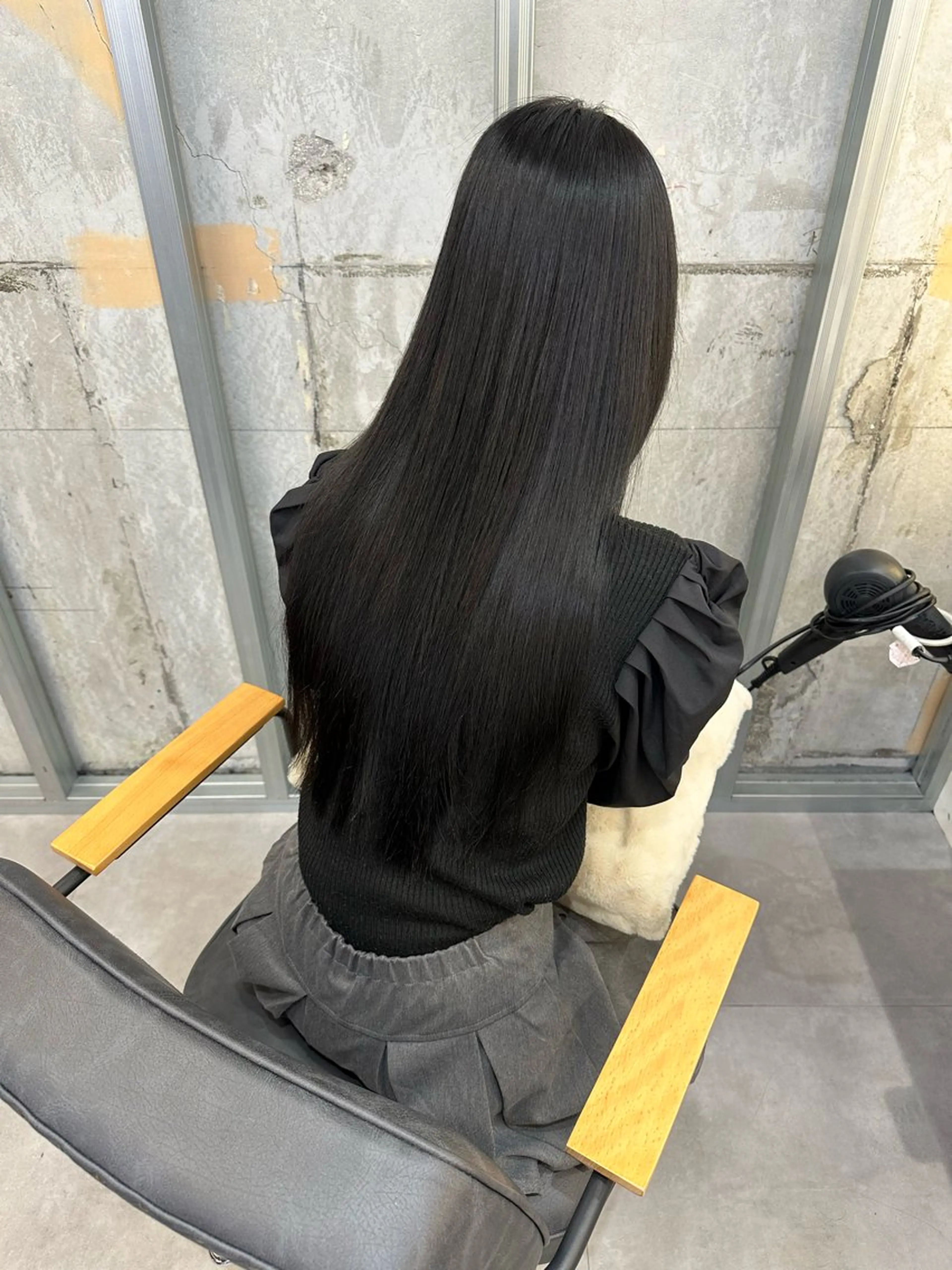 セミロング アッシュ アッシュグレー アッシュグレージュ ボブ くびれヘア 縮毛矯正 リキ/髪質改善 /縮毛矯正🫧のヘアスタイル