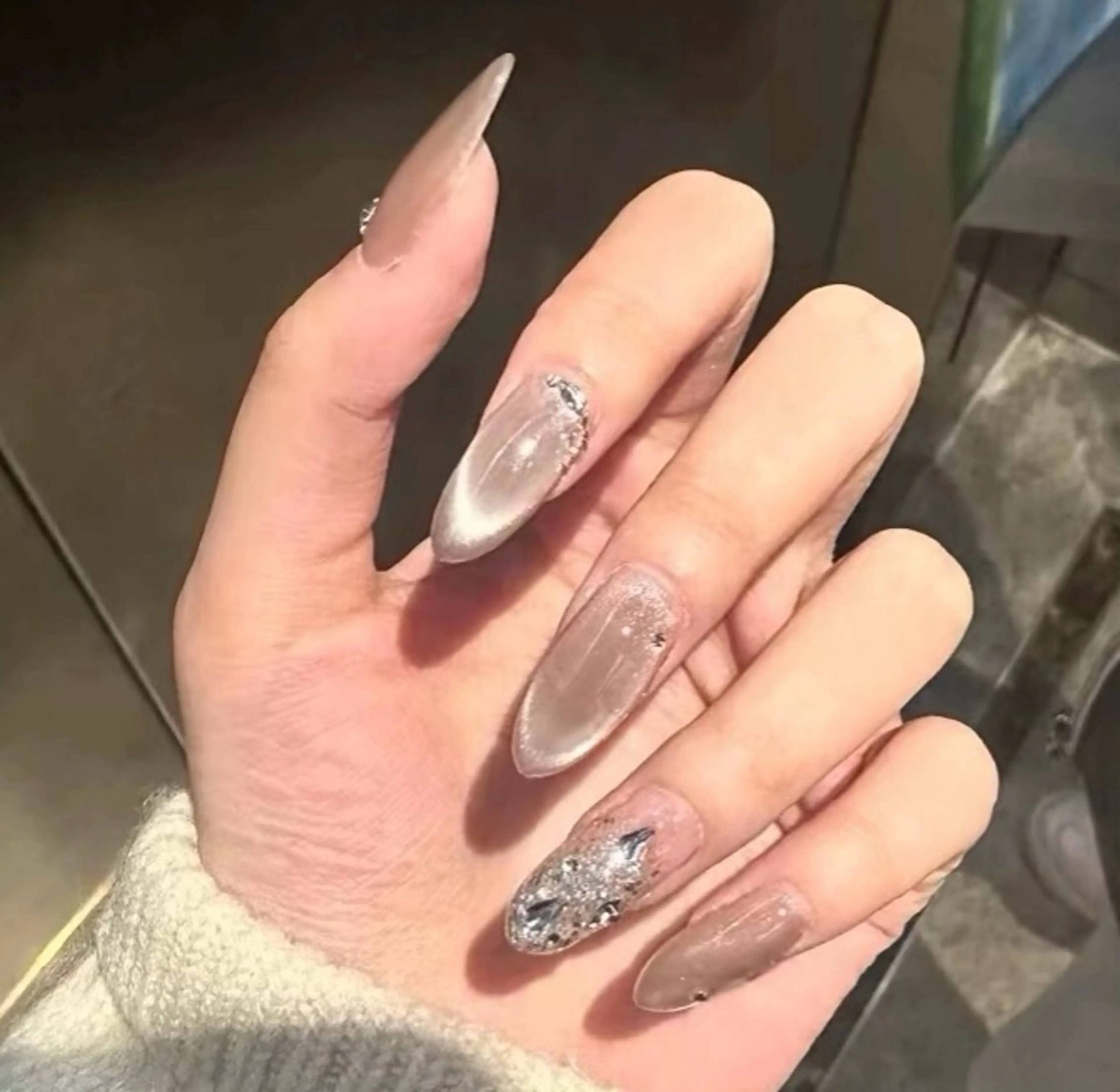 ネイル チークネイル 長さ出し フレンチネイル ガーリー 韓国ネイル sun nail池袋 モデル募集のネイルデザイン