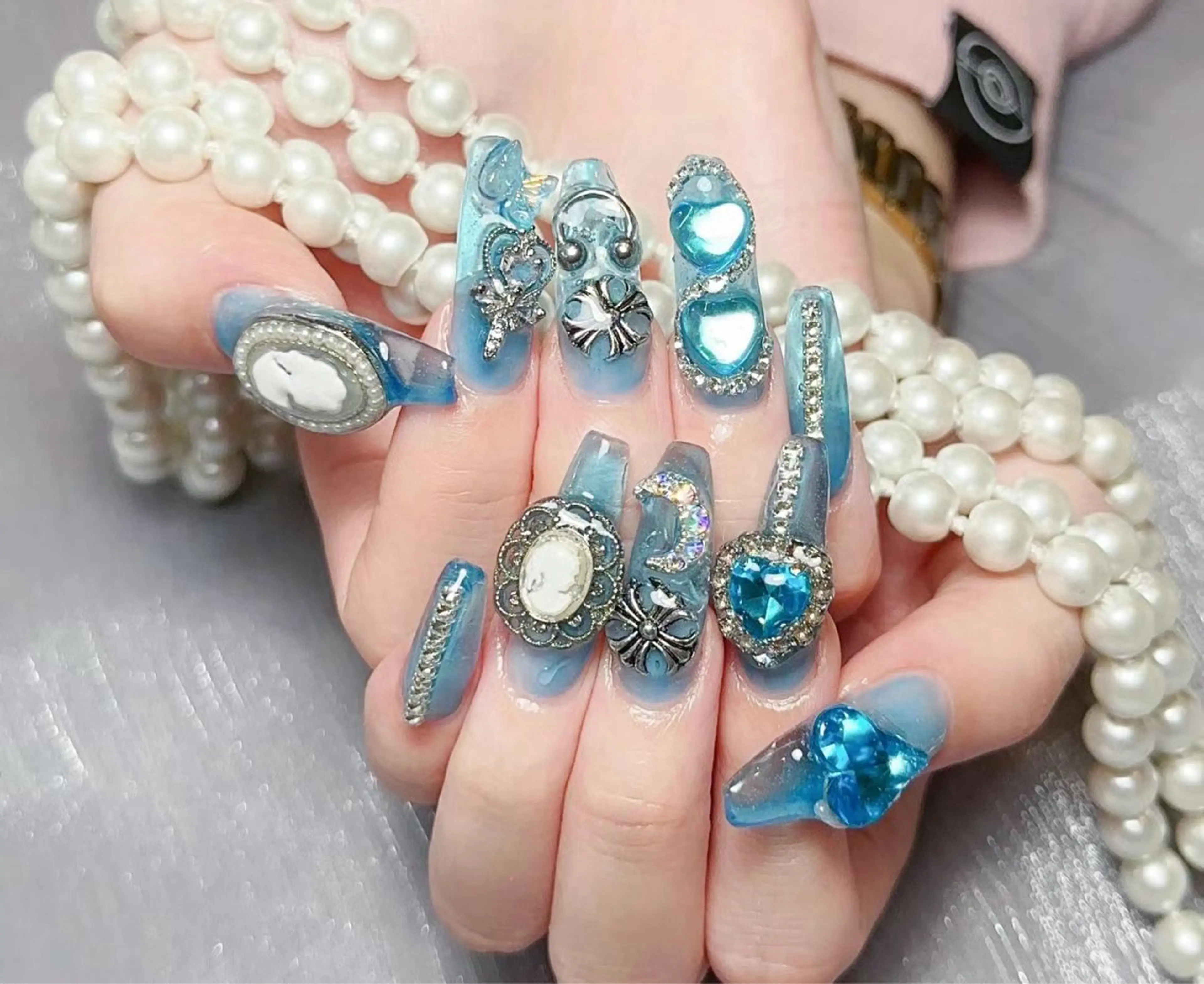 ネイル ハンドネイル 長さ出し専門店 上野店サロンのネイルデザイン