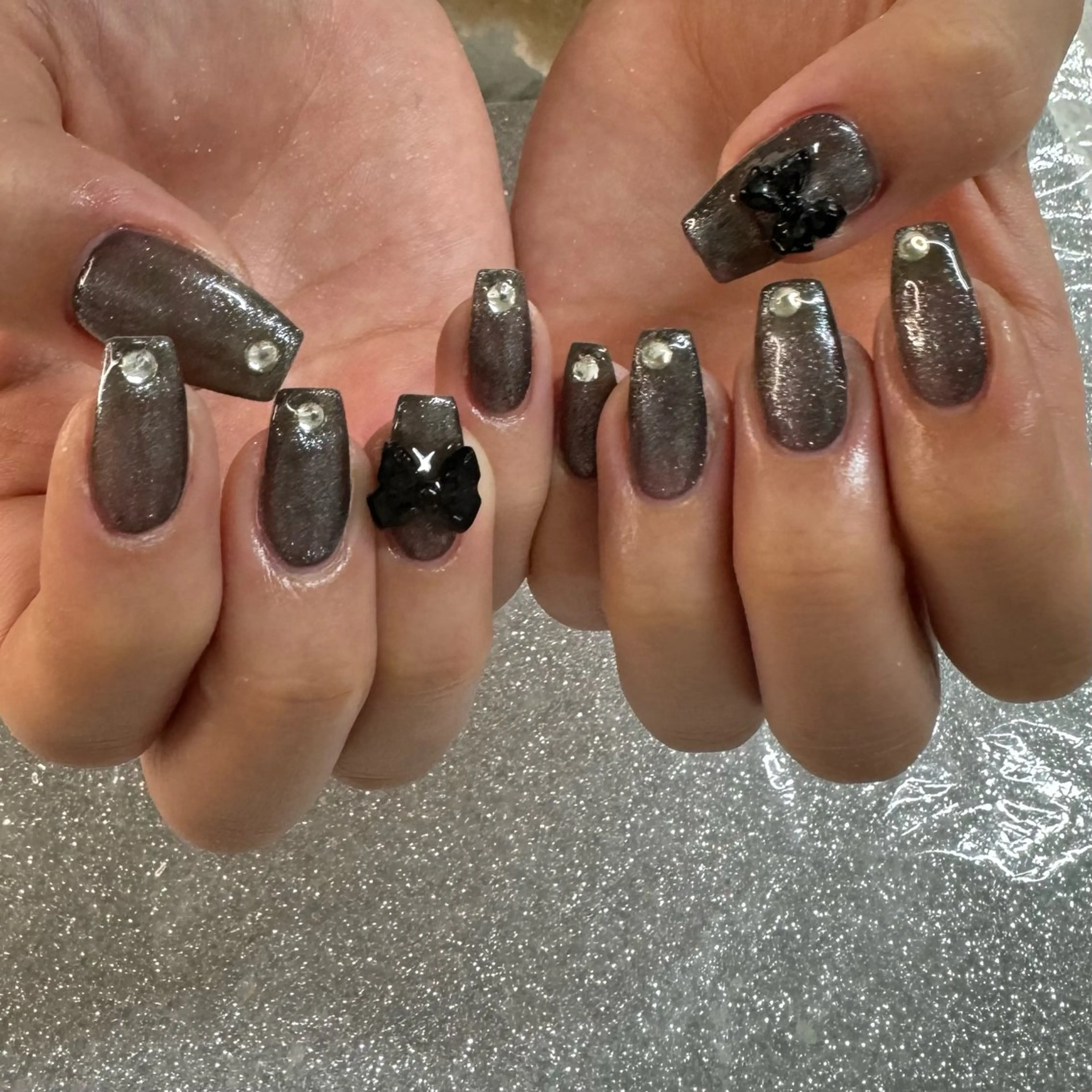 ネイル ハンドネイル VIERU 🌈🎀💖のネイルデザイン