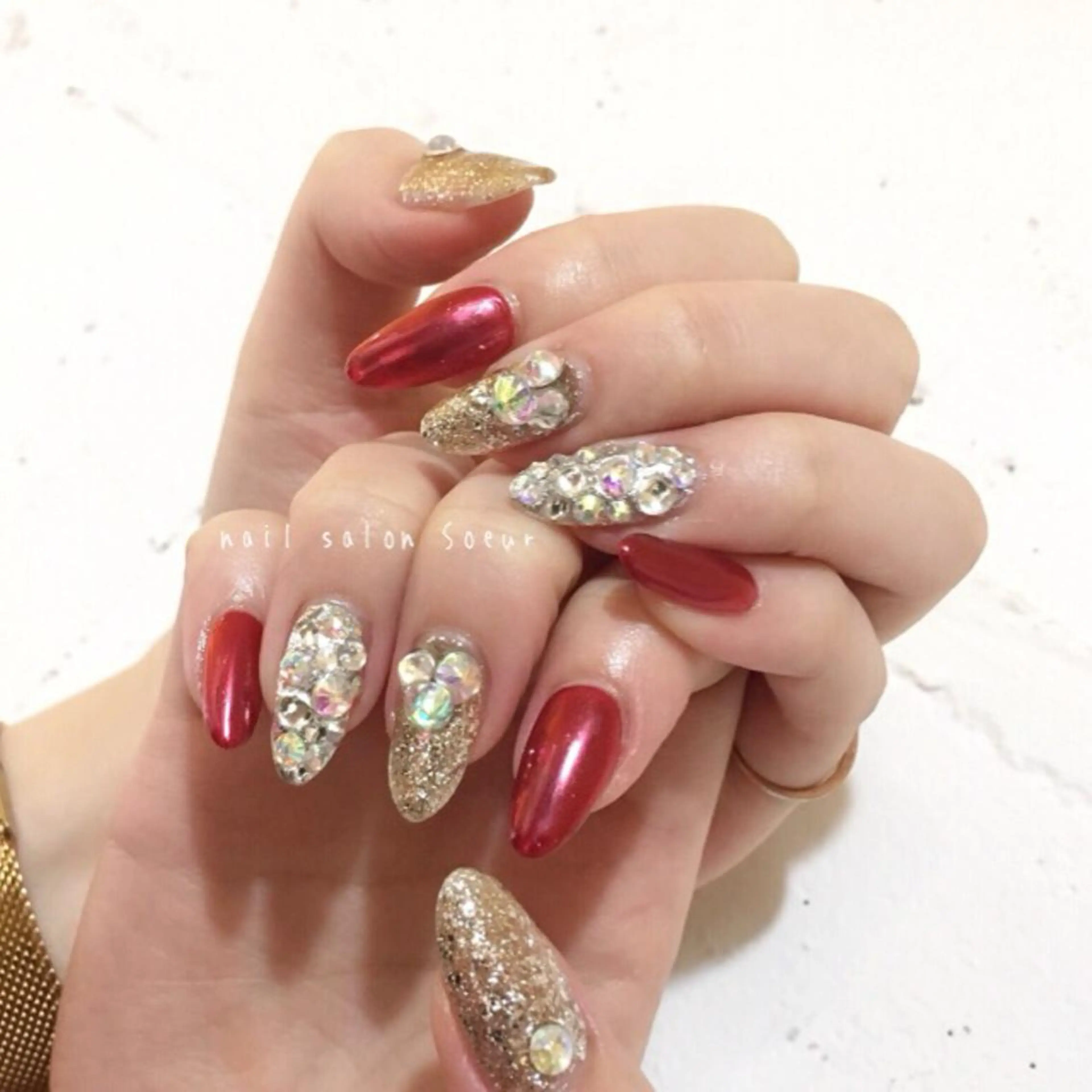 ネイル アートネイル ジェルネイル キラキラネイル ミラーネイル 持ち込み ハンドネイル nail salon Soeurのネイルデザイン