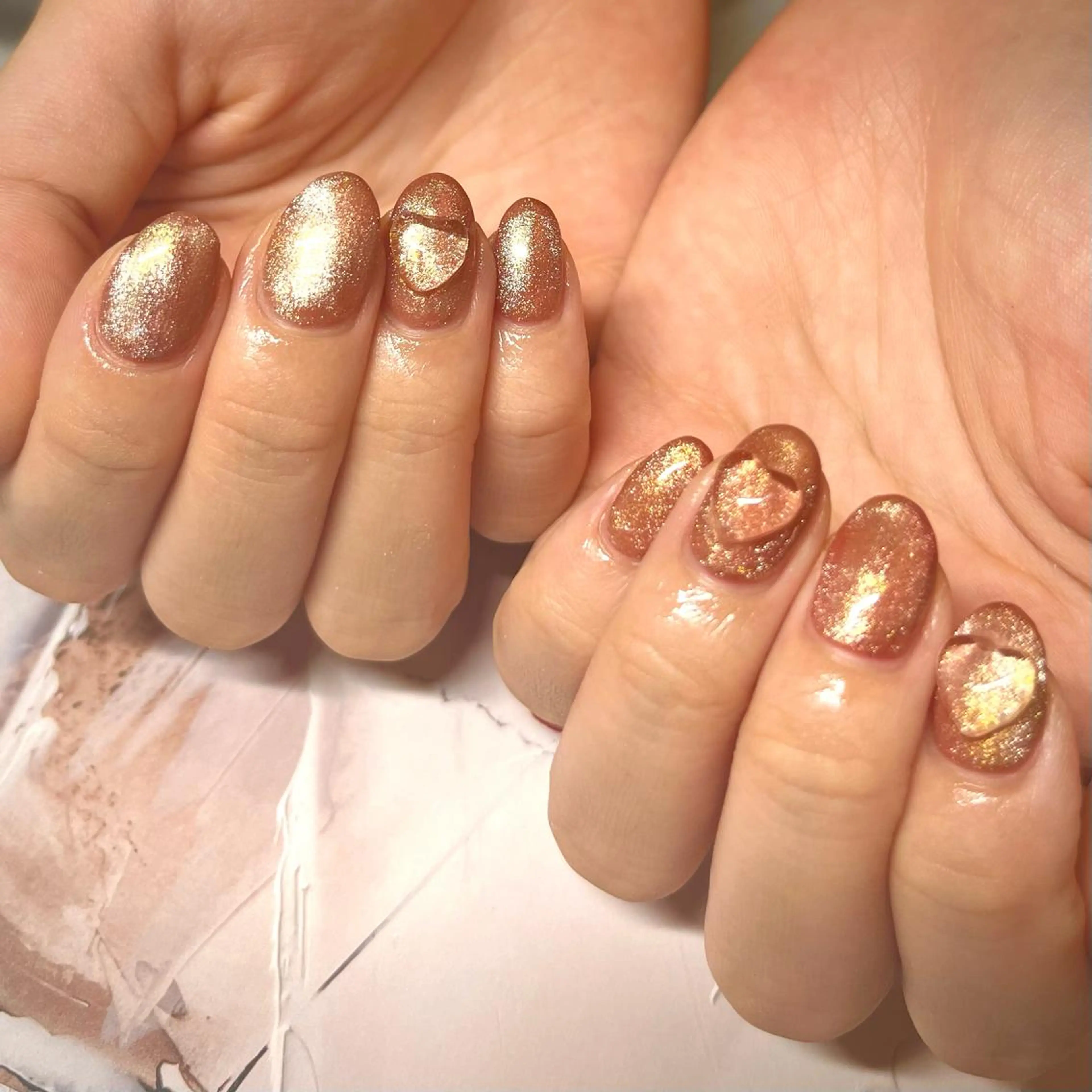 ネイル ジェルネイル ハート キラキラネイル ミラーネイル ネイビー MKY salonのネイルデザイン