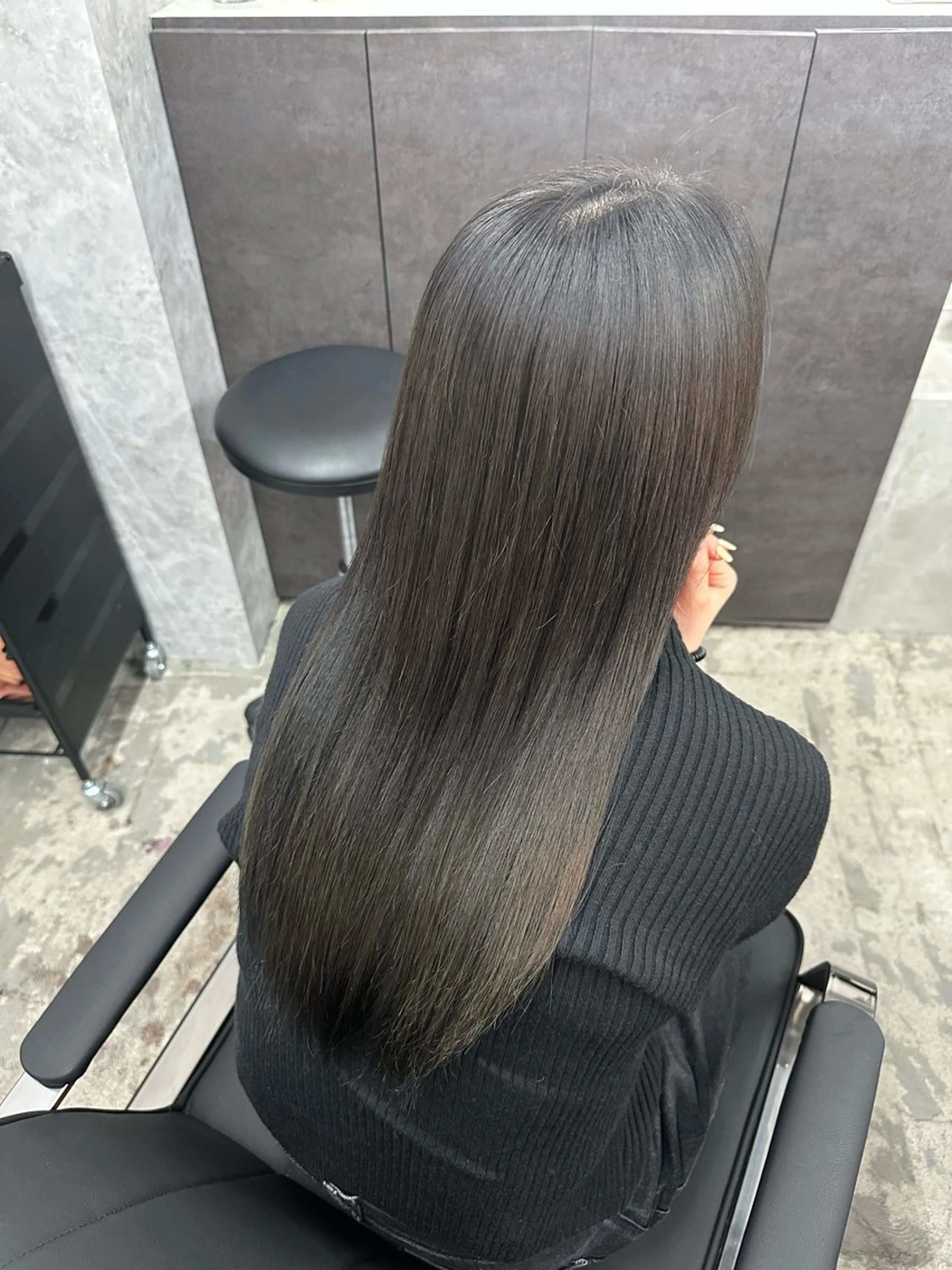 カラー カット ヘアカラー トリートメント ブリーチなしWカラー 美髪/透明感/ユウゴのヘアスタイル