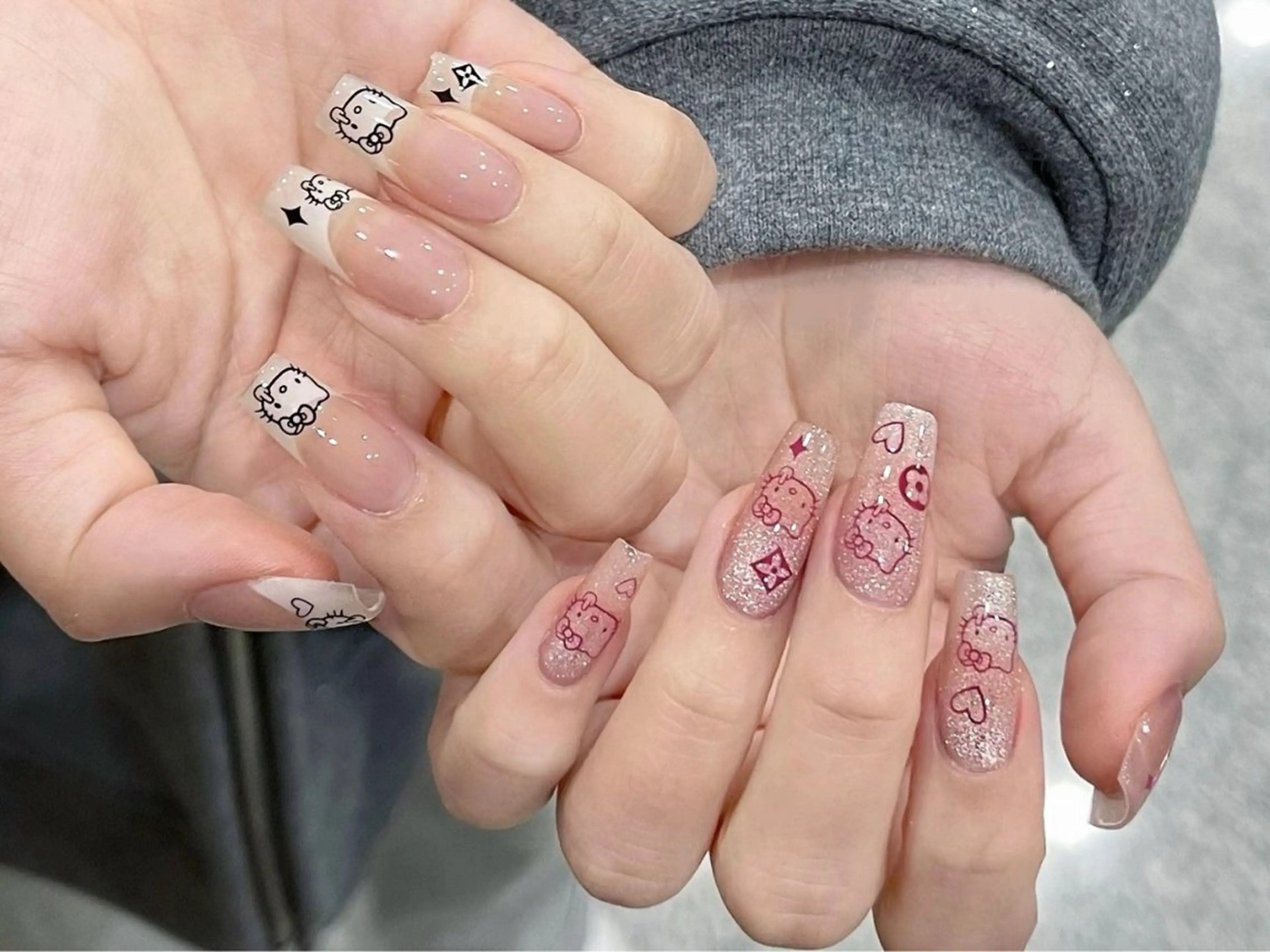 【研修モデル】ワンカラー🎀シールデザイン10本★ソフトジェルオフ➕550円の写真