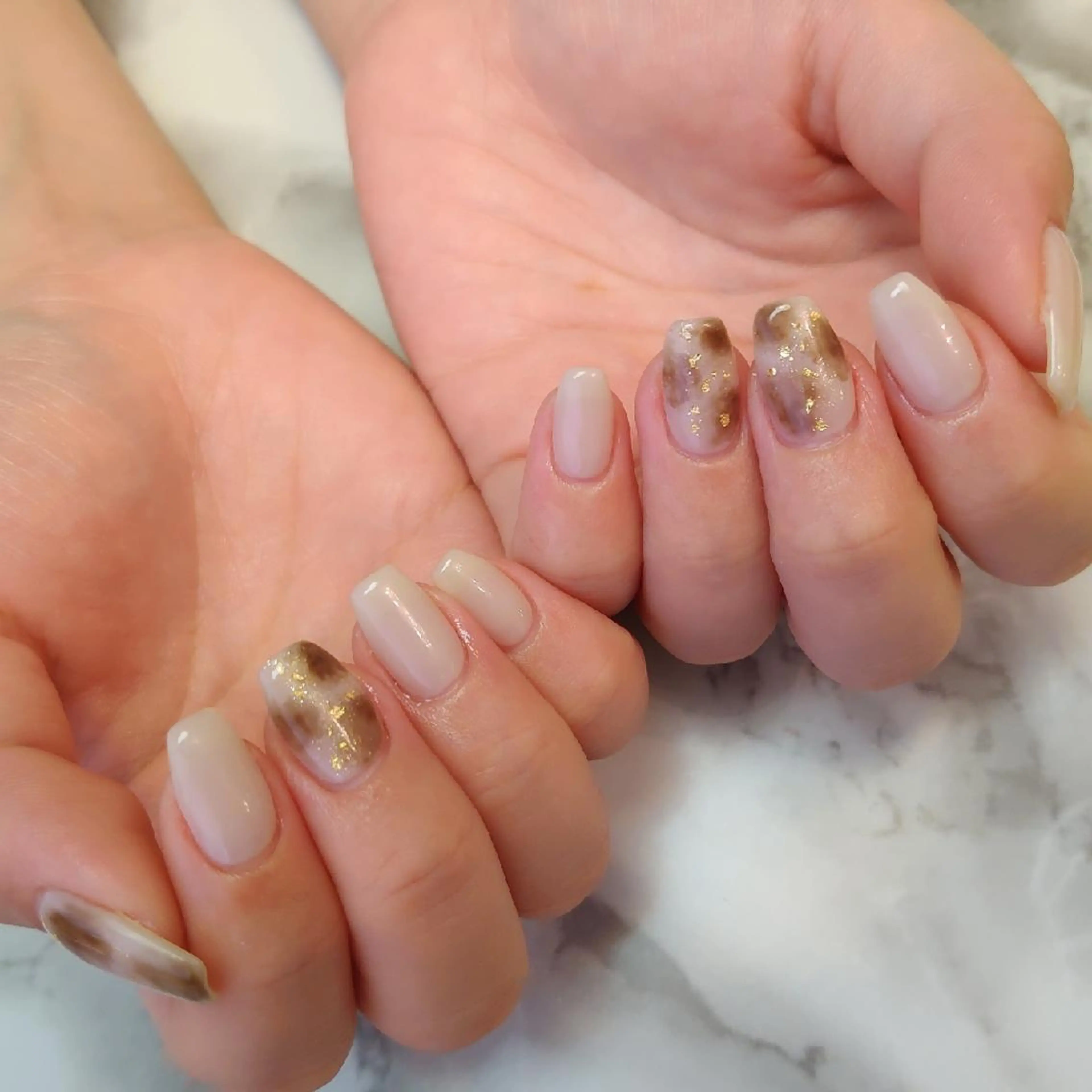 ネイル ニュアンスネイル ジェヌインネイル 河内のネイルデザイン