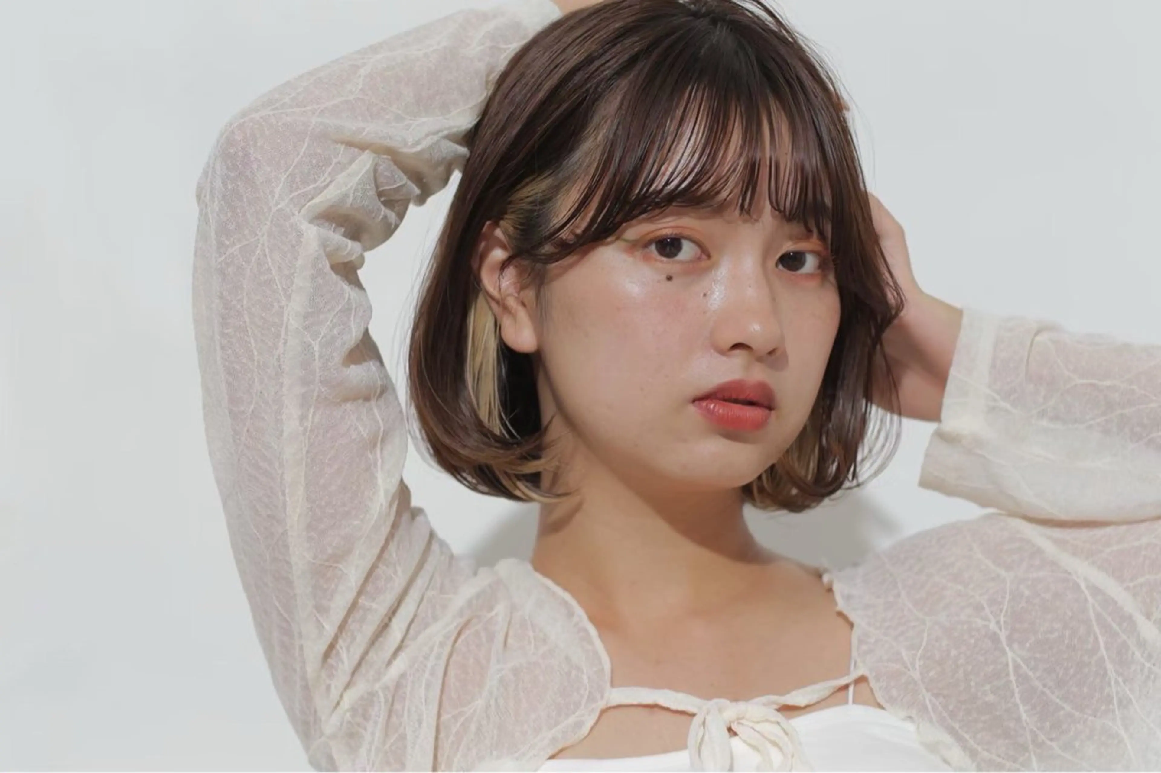 ミディアム カット Chere by azuri所属・Chere by azuriのヘアスタイル