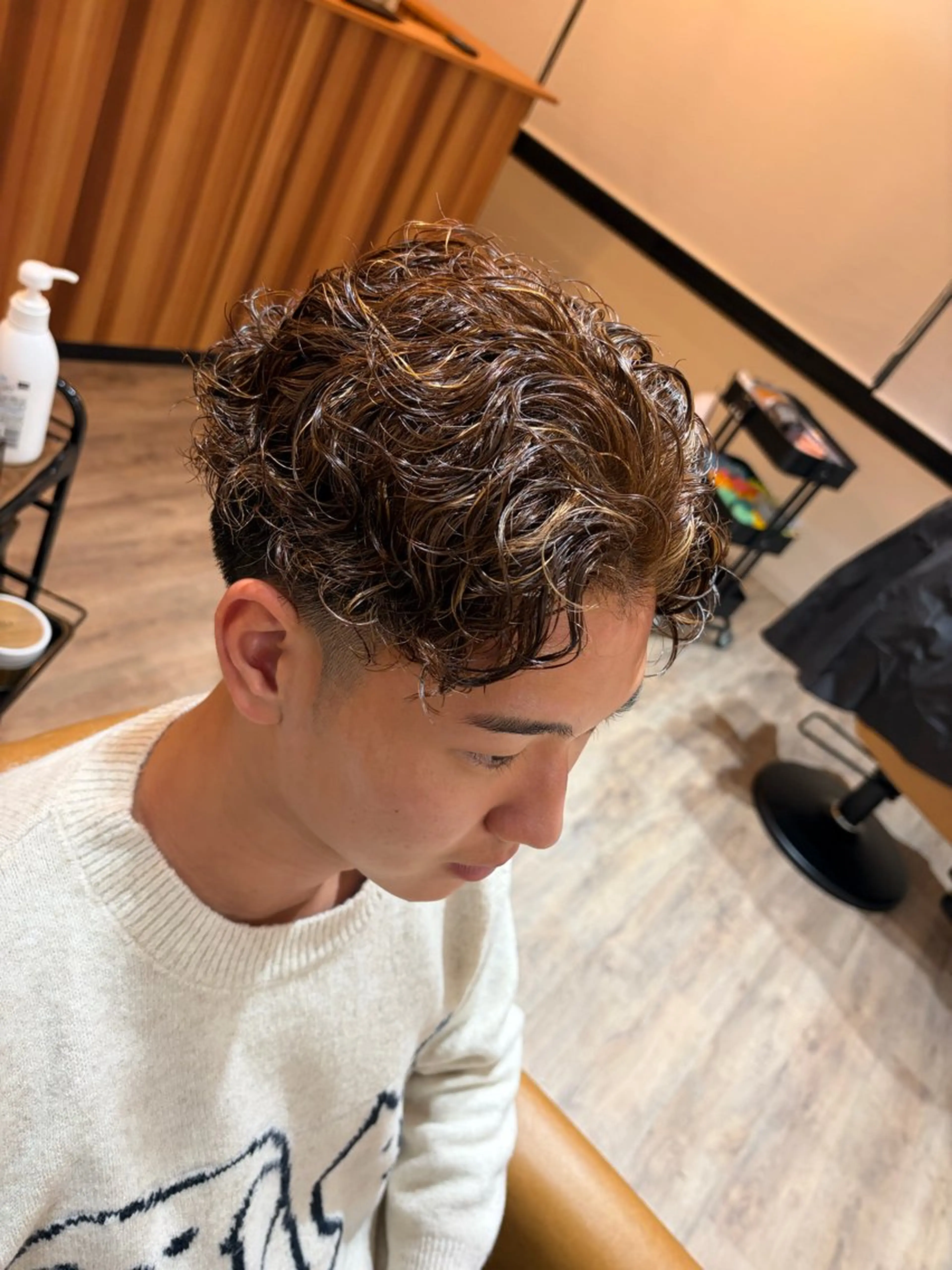 ショート カラー パーマ メンズ メンズメッシュ メッシュ Flow所属・黒原 将貴のヘアスタイル