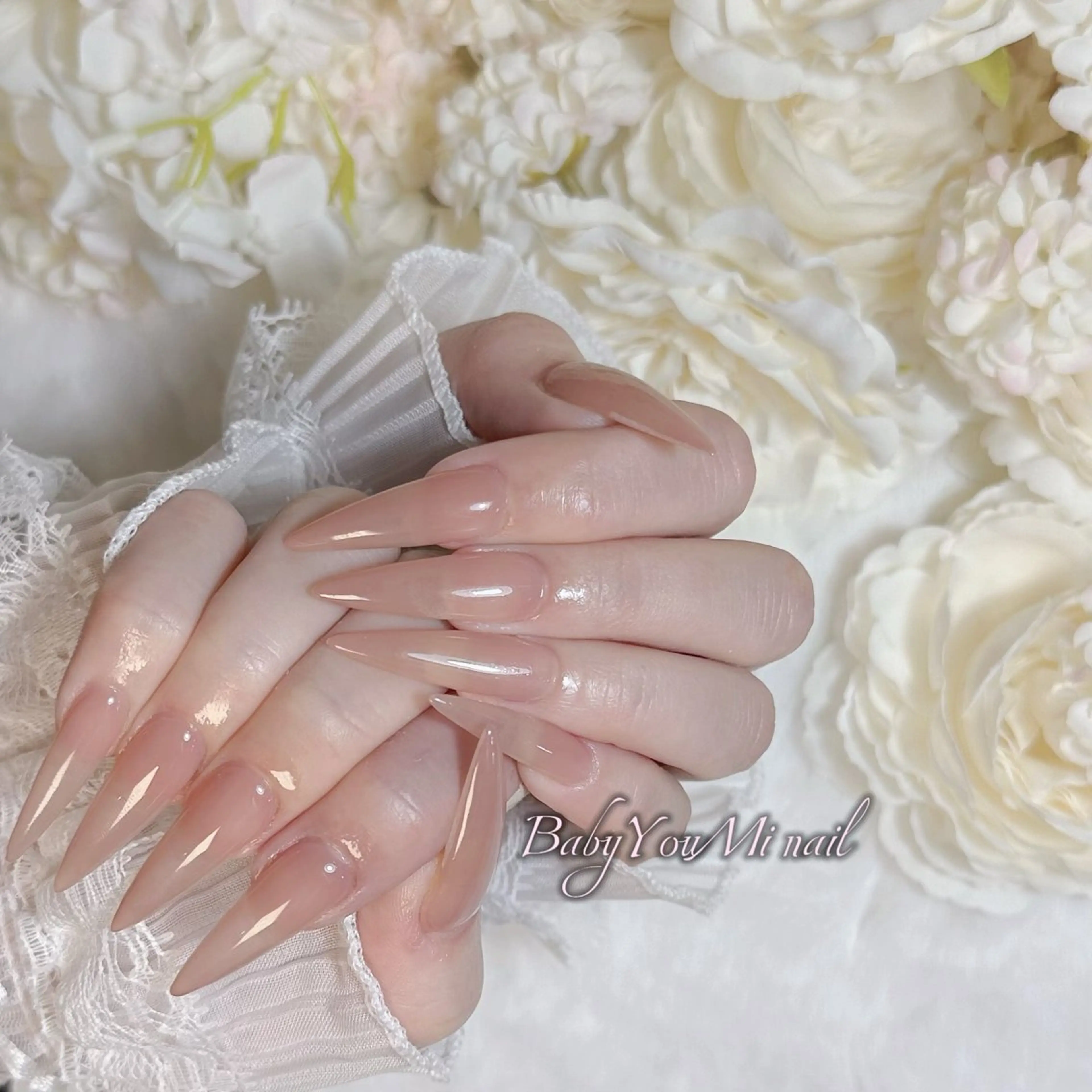 ネイル オーロラネイル 成人式 フットネイル フレンチネイル ジェルネイル ハンドネイル Oomiya 服部のネイルデザイン