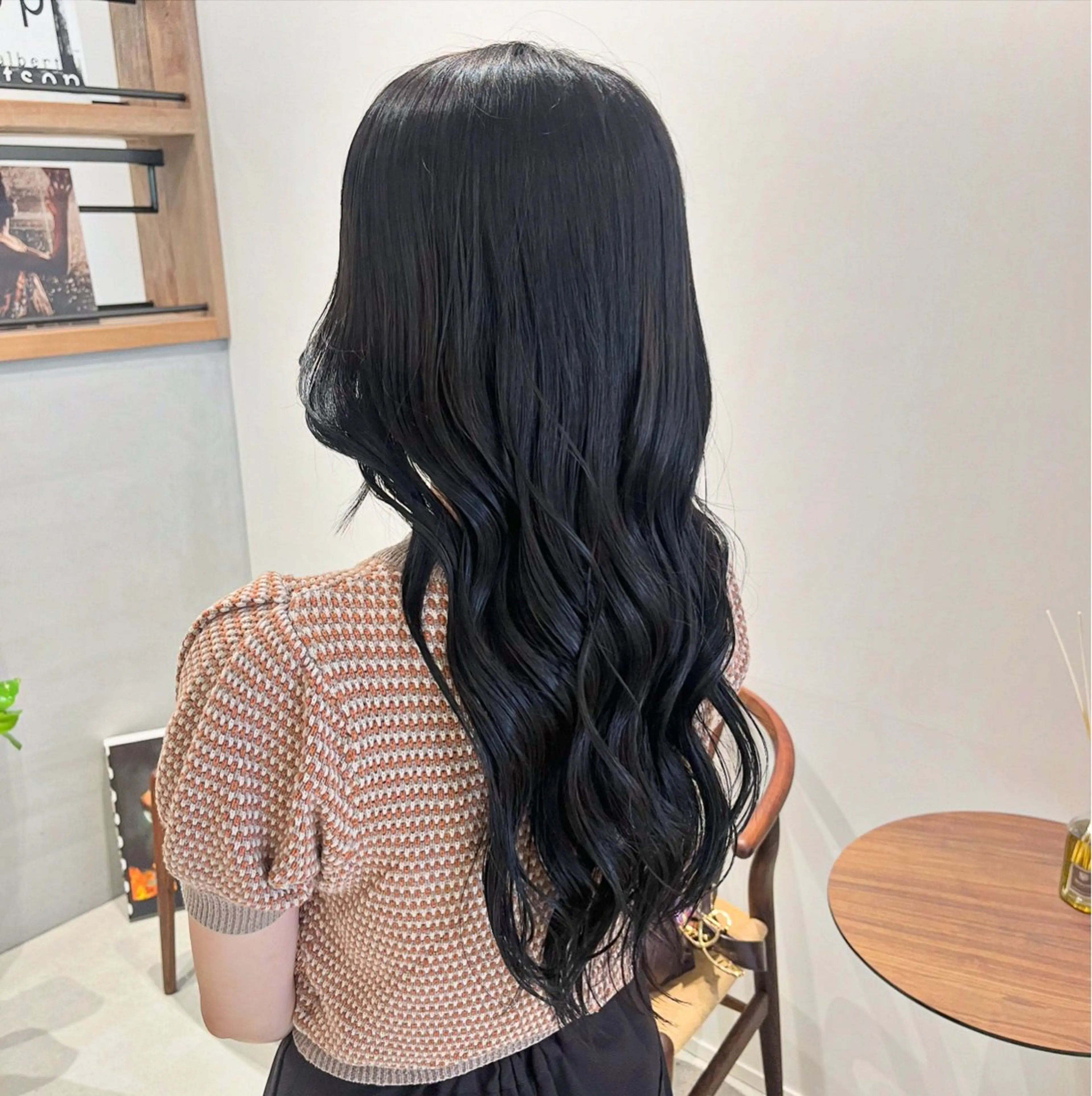 ロング カット ヘアカラー 中山 優里のヘアスタイル