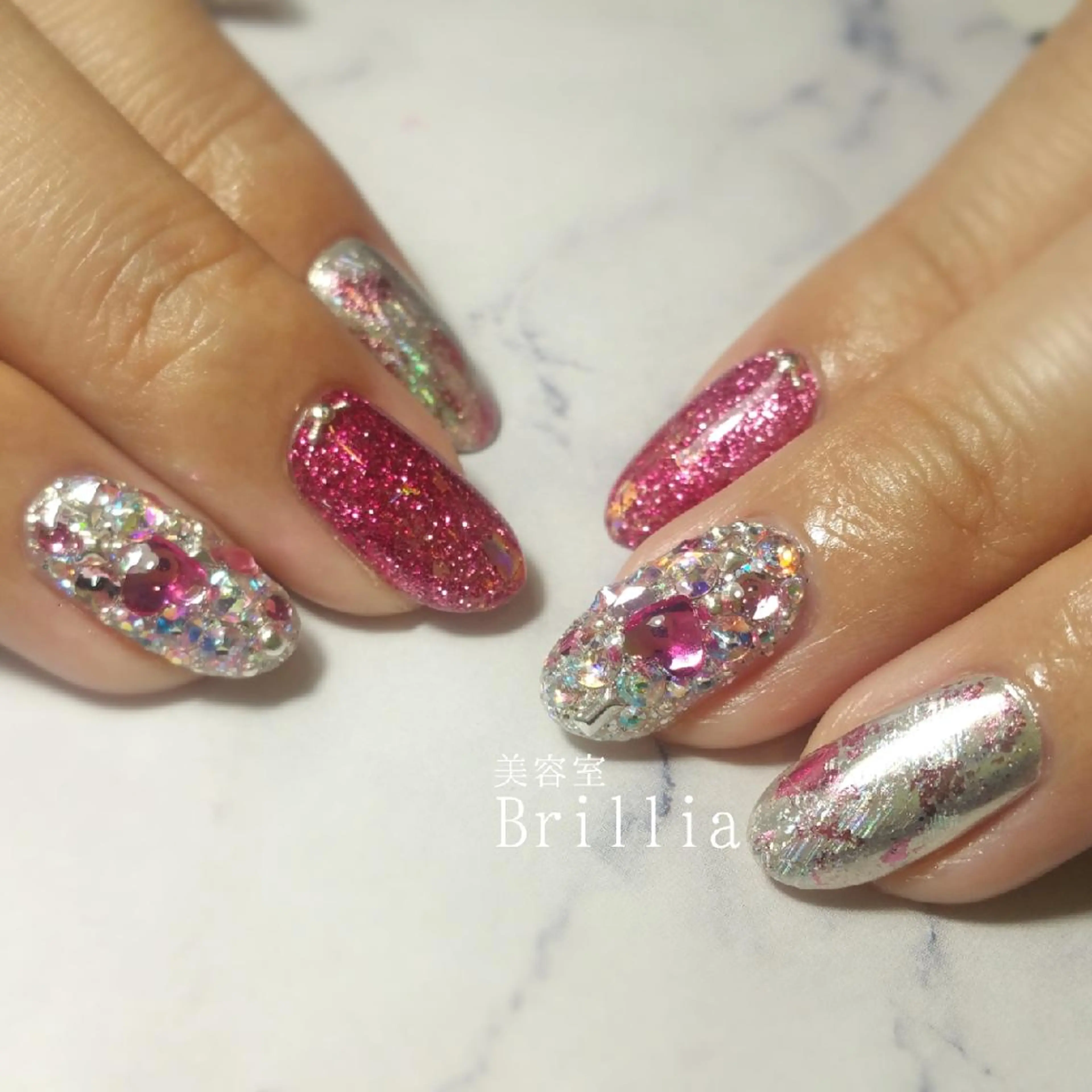 ネイル ハンドネイル 柴田 彩のネイルデザイン