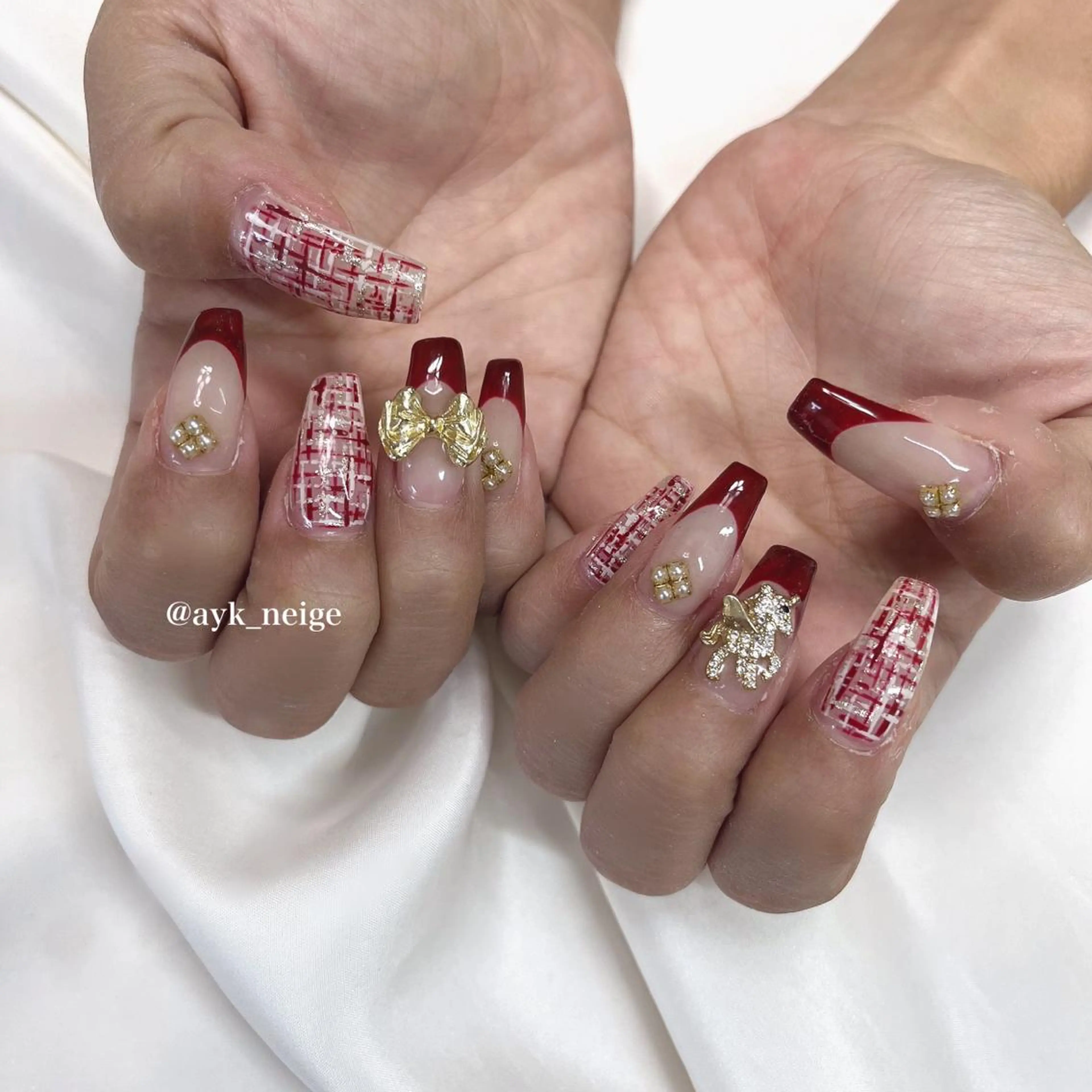 ネイル フットネイル フレンチネイル ガラスフレンチ グラデーション 韓国ネイル n'eige nail所属・大谷 綾香のネイルデザイン